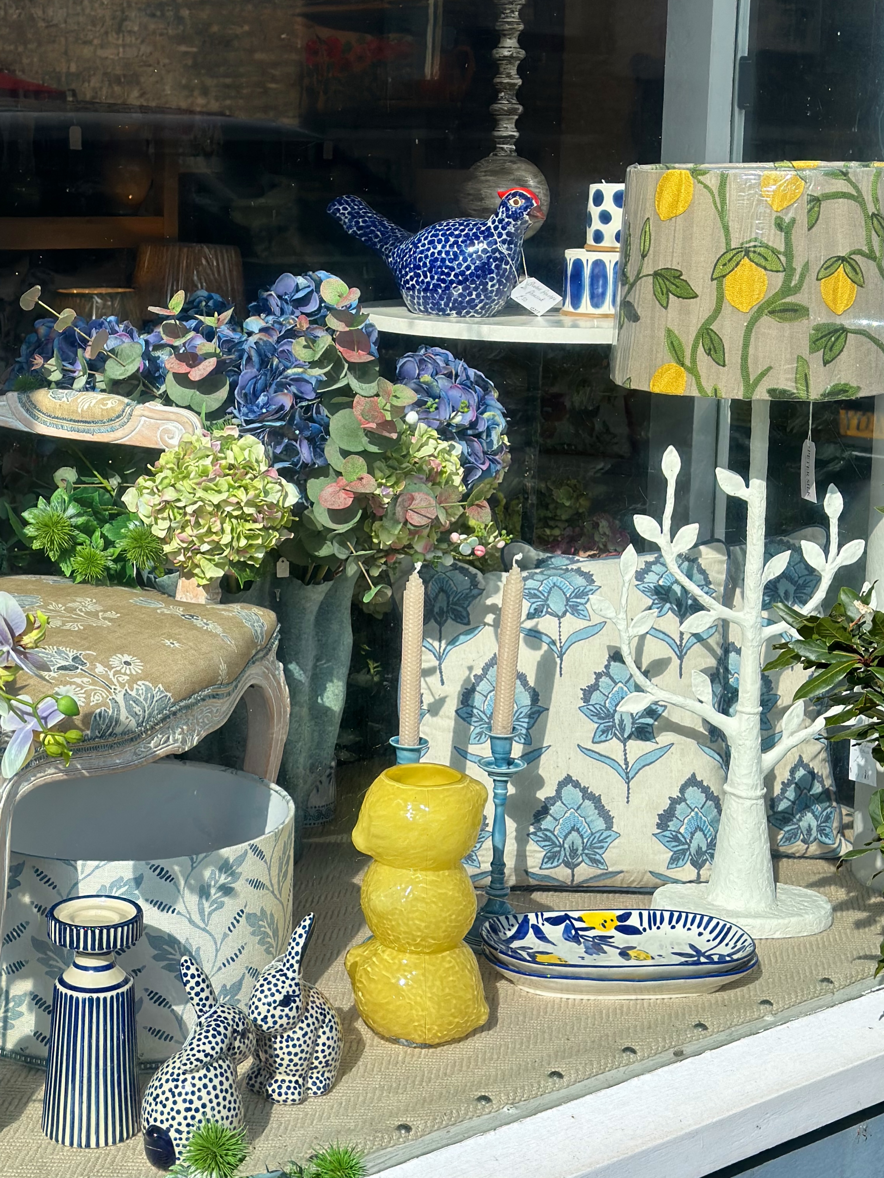 We’re feeling the Monday blues… in our showroom window!!
Take a closer look at some of the pieces featured in our recent moodboard post — beautiful lamps, hand painted ceramics, embroidered linen cushions and lampshades.
Message or call us for more details, we’re more than happy to help ✨
#bluedecor #homedecor #blueinspiration #blueaesthetic #bluemonday