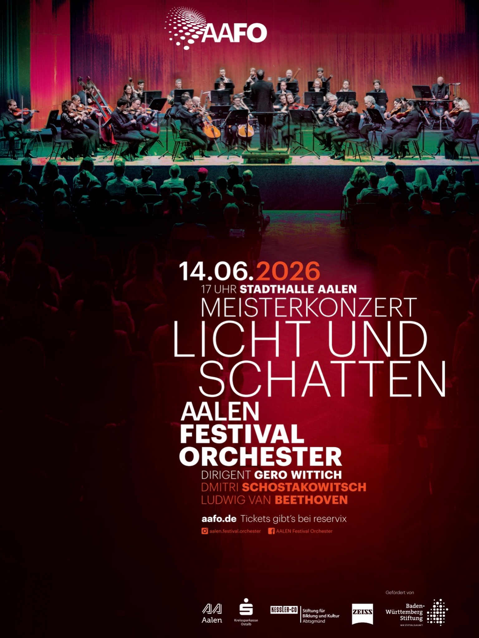 ✨ Wir freuen uns auf Euch! ✨
🎟 Tickets:
29 € | 8 € für Schüler:innen & Studierende
✨ Besonderes Highlight ✨
🎟️ Das „Ankommen-Ticket“ für 16 € 🎟️
👉 Für alle, die Klassik neu entdecken möchten – oder für die der reguläre Preis eine Hürde ist.
Tickets: Link in Bio
🎼 Schostakowitsch – Kammersinfonie op. 110a (arr. Barschai)
🎼 Beethoven – Prometheus-Ouvertüre
🎼 Beethoven – Sinfonie Nr. 1
Foto: Holger Bewersdorf
#aalenfestivalorchester #aafo #gerowittich #stadtaalen #Konzert aalenkulturundevent beethoven schostakowitsch klassik musikverbindet aalen