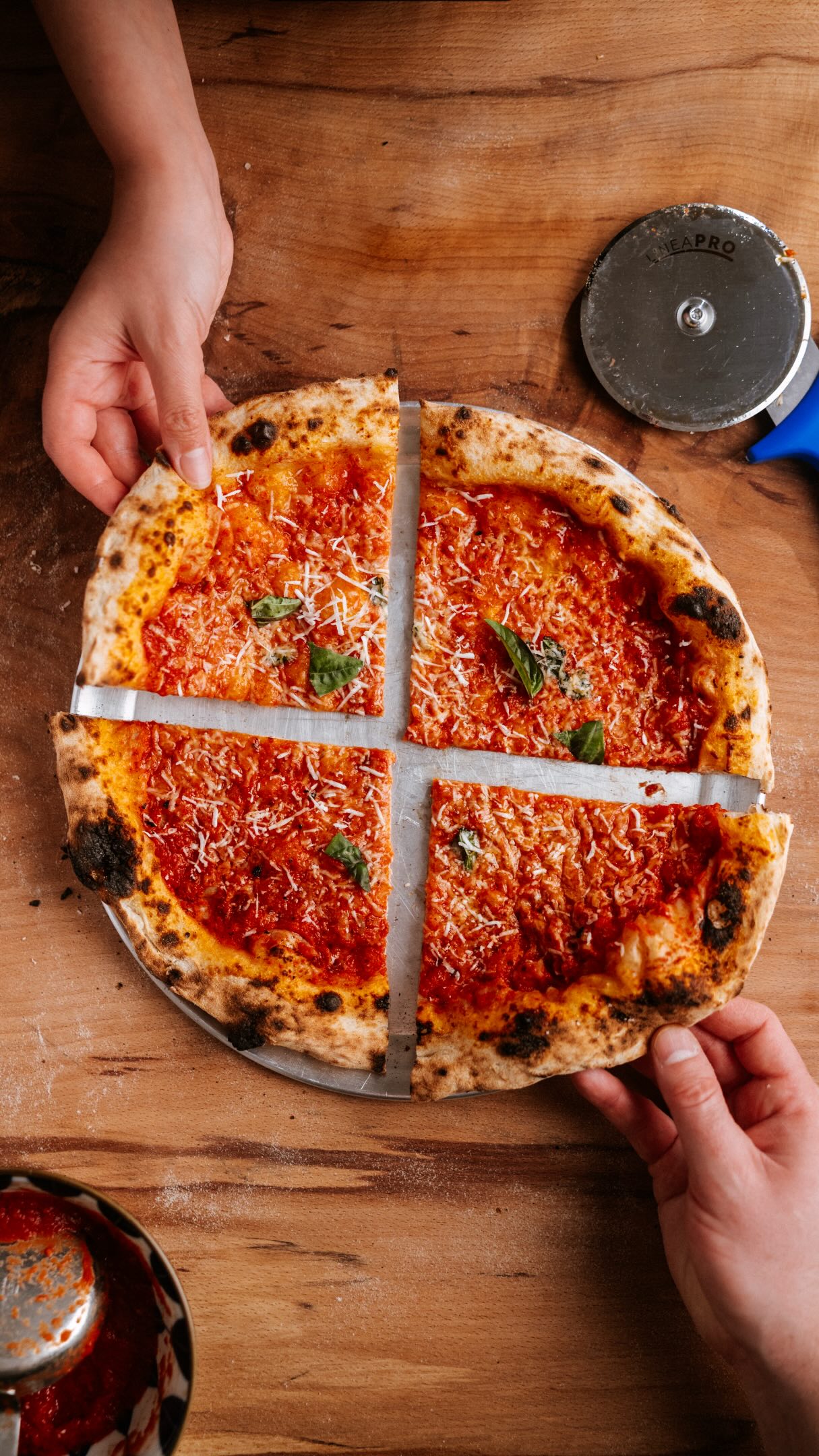 a Greek-inspired Sourdough Pizza Cosacca.
30-hrs fermented / 260g for 12” pizza.
All homemade or local bought ingredients. 💚