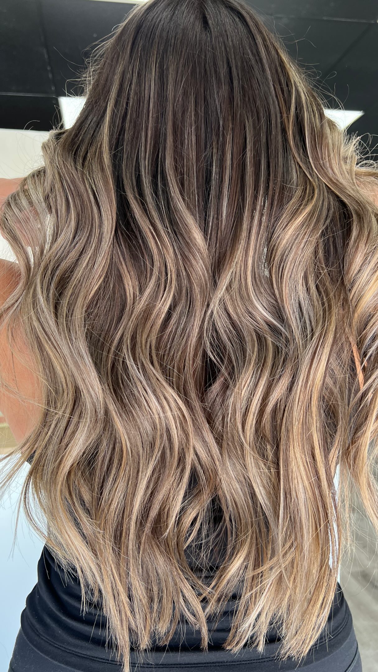 From lived-in blondes to fiery reds and everything in between—I’m here to make your hair dreams a reality. ☁️✨ Mention this Ad to get 20% off your first visit with me! #norman #normanok #normanhair #okchairstylist #oklahomauniversity
