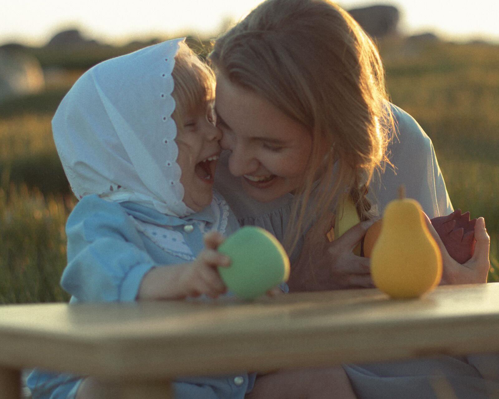 Dear Friends,
Happy Mother’s Day to all the wonderful moms, and grandmothers, and great-grandmothers! 🌸✨
May your coffee stay warm for once, your flowers survive at least a week 😄, and may someone else answer “Mom!” at least a few times a day 🌷
And as a small celebration, our Mother’s Day Collection is now 🔟% off through the end of Monday (Californian time zone) 🌸The link is in Bio and no code needed ✨
Warmly,
Irina🎈🫶
Día Feliz Kids Shop
#diafeliz_kids #diafeliz_shop #woodentoys #mothersday #openendedplay