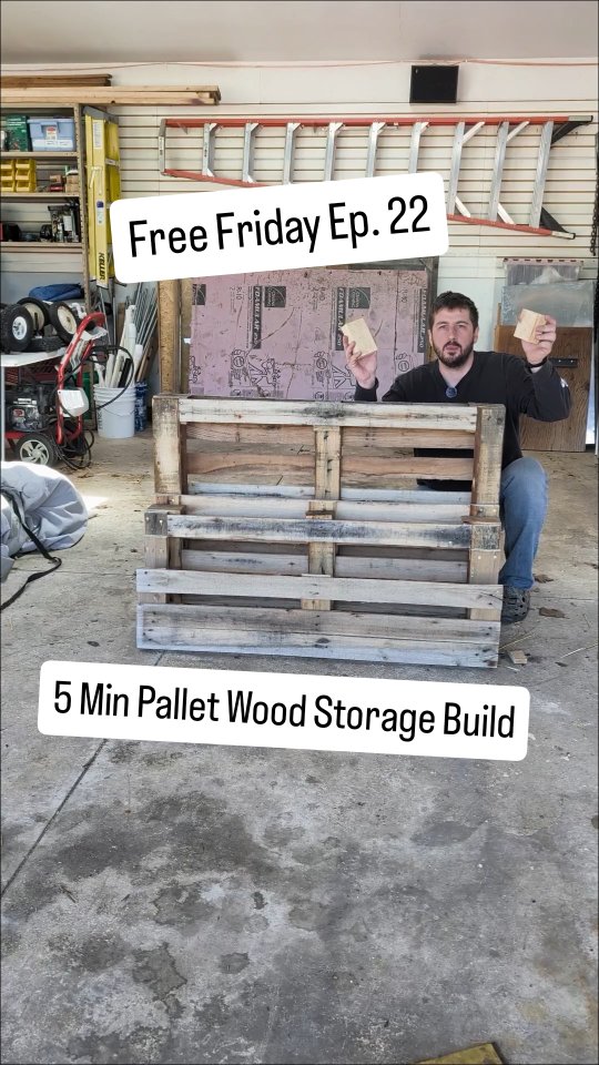 We paid $0 for our new wood storage.
Free pallets.
A saw, a drill, some screws.
And only 5 minutes of time!
If you've got pallets sitting around, they sure are handy!
What's the best thing you've built from free materials?
#SimpleGroundedLife #FreeFriday #HomesteadOnABudget #DIYHomestead
#FrugalHomestead