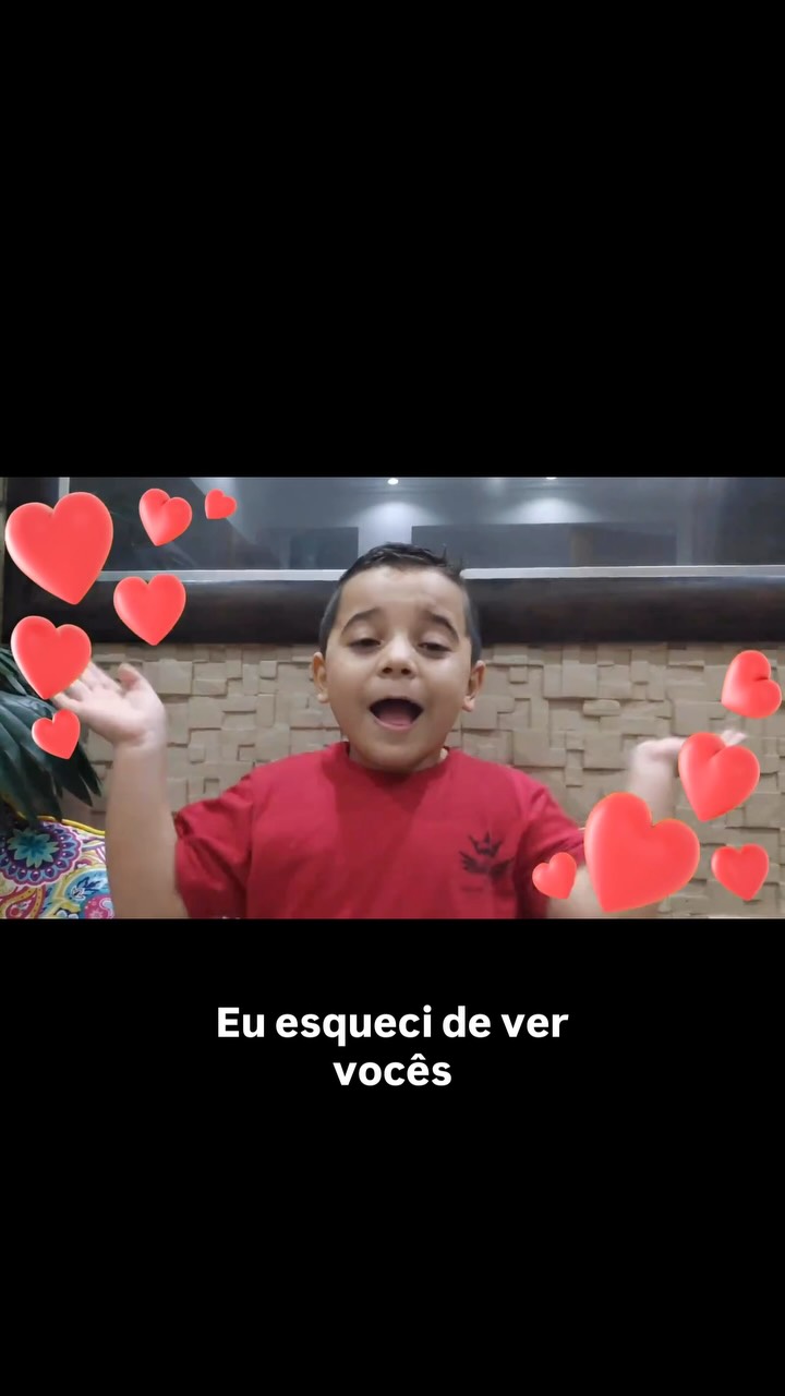 Assista até o final ❤️
Como o tempo voa…
Tem declarações que ficam guardadas para sempre na memória da gente. E essa é uma delas 🥹
Hoje, no Dia das Mães, ela ganhou ainda mais significado. Porque ser mãe é colecionar momentos que o coração nunca esquece ✨
Feliz Dia das Mães! 🌷
#video #diadasmāes
