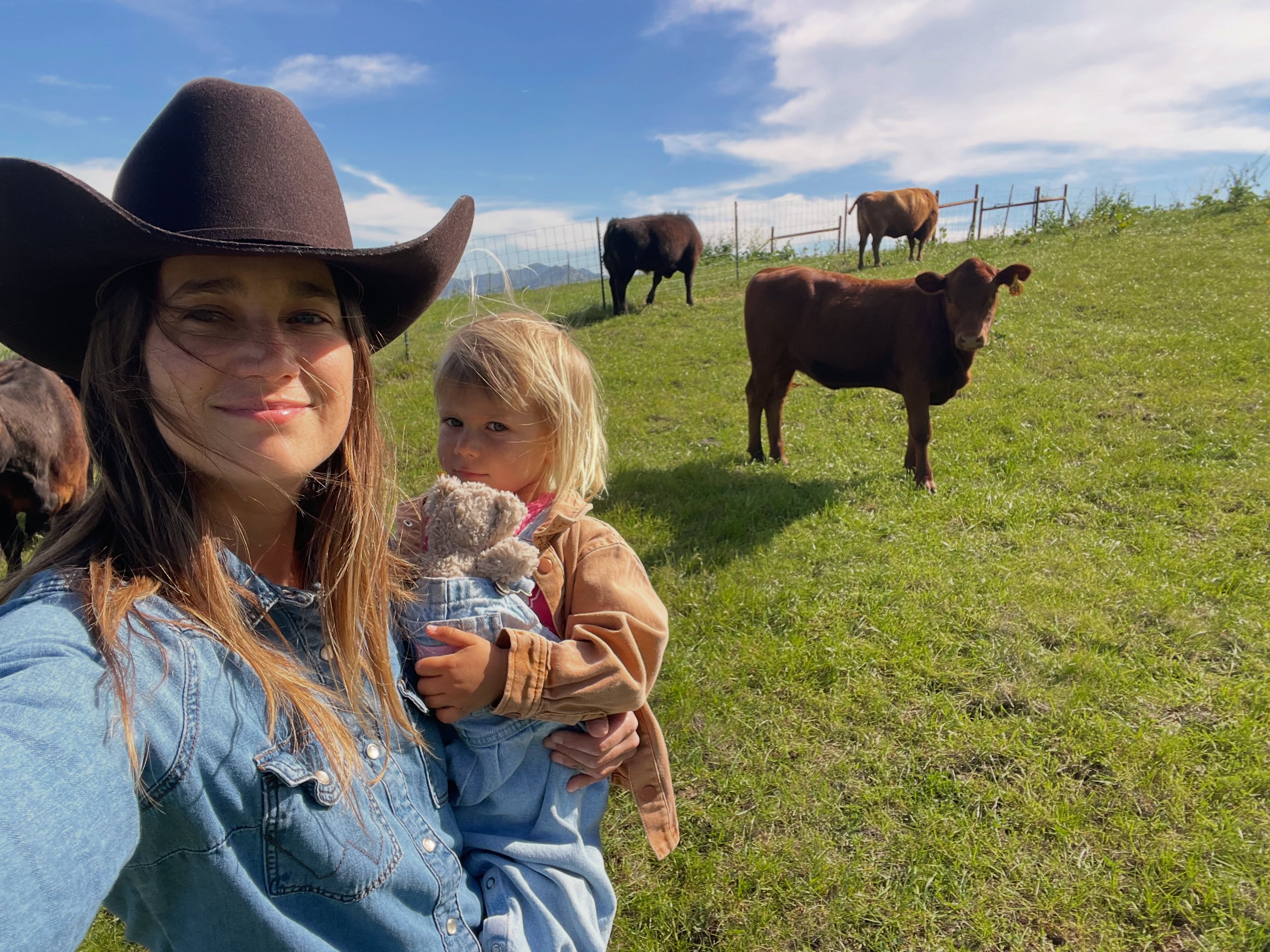 Happy Mother’s Day! 🌷#cows #ranchmama #mamasmaketheworldgoround