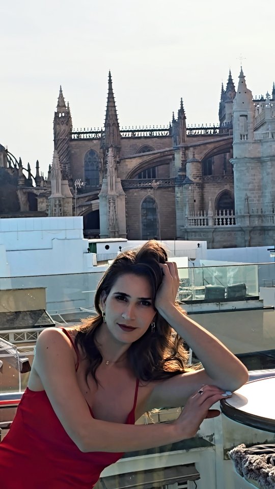 Like si te pasa la mismo 😅😂 #sevilla
La terraza es de @hotelescasa1800 en el centro de Sevilla #andalucia