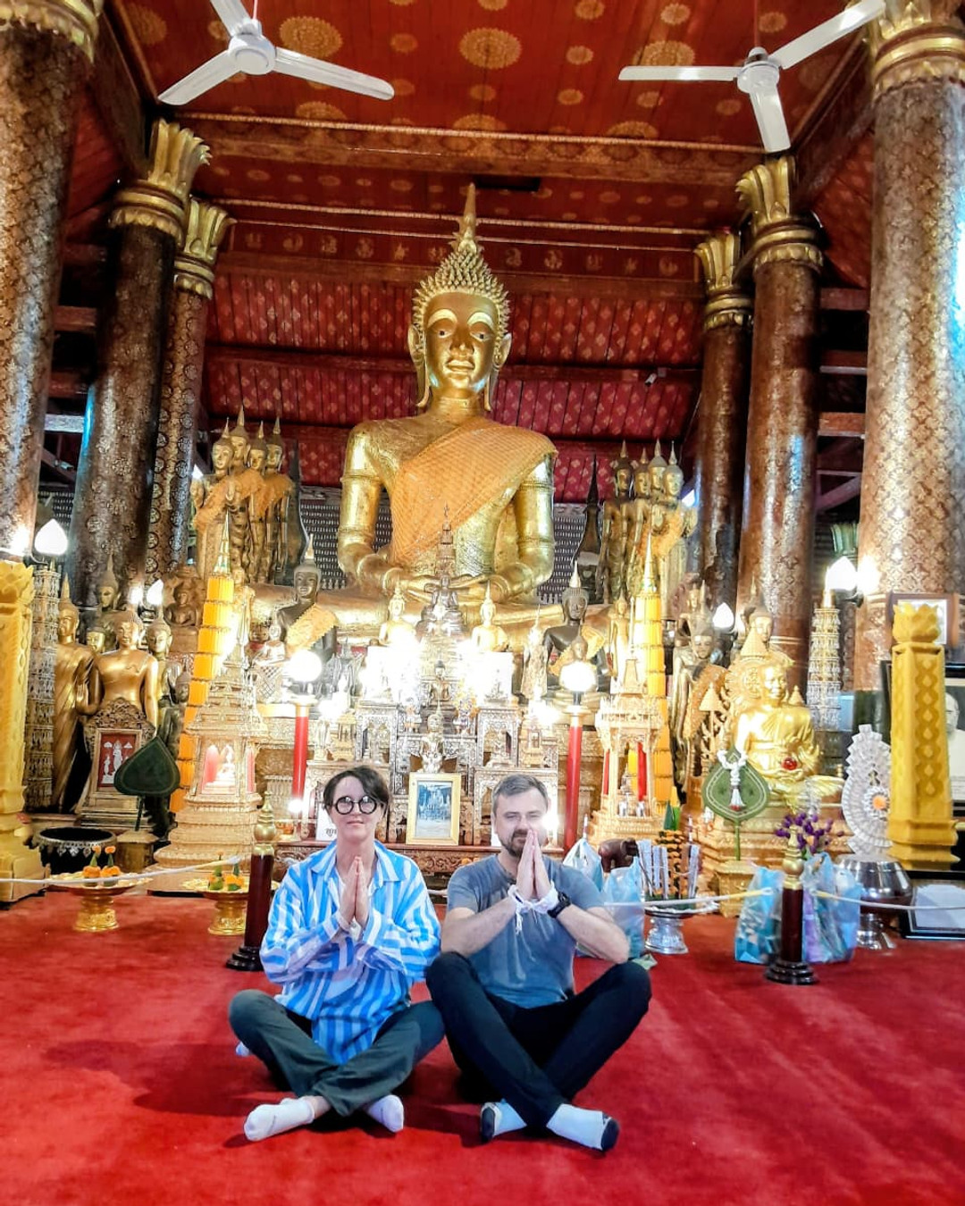 ✨ Laurence & Pascal au Laos
Des paysages incroyables.
Des rencontres simples et sincères.
Des couchers de soleil sur le Mékong.
Et cette sensation de ralentir enfin 🌿
Le Laos n’est pas un voyage que l’on “consomme”.
C’est un voyage que l’on ressent.
Chez ORLA Tours, nous créons des expériences sur mesure pour vous faire découvrir un Laos authentique, loin des circuits standardisés.
👉 Et vous, quand partez-vous ? ✈️
📩 Lien https://www.offroadlaosaventures.fr/creer-son-circuit-sur-mesure-laos
#Laos #VisitLaos #LuangPrabang #TravelLaos #SlowTravel #VoyageAuthentique #AsieDuSudEst #Mekong #ExploreLaos #ORLATours