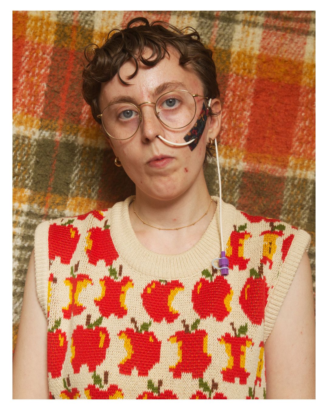 Self Portraits 05
New editions for the self portrait series, I got myself backdrop stand so trialled it out using a blanket I had at home, I’m gonna start looking in some charity shops for fabrics to use on it!!
Camera: Canon 6D mII
#disability #selfportraitphotography #chronicillness #feedingtube #selfportrait