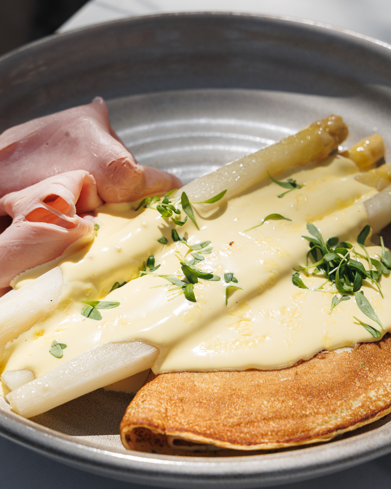 Endlich wieder Spargelzeit 🤍
Passend zum Frühling gibt’s jetzt auch wieder unseren Spargelteller im Ludwigs.
Frisch, leicht und einfach lecker ✨
#ludwigskarlsruhe #spargelzeit #karlsruheisst #frühlingsküche #genussmomente