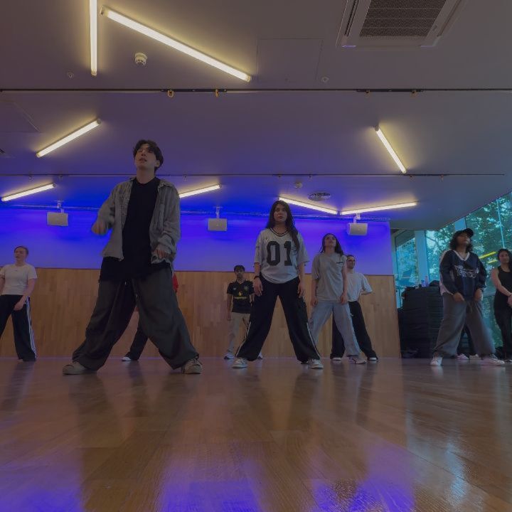 KMDC COMMERCIAL CLASS
FYA - 🧠 Min choreography
Fast.. but did well ㅋㅋㅋ Nexttime more fast moves? ㅋㅋ