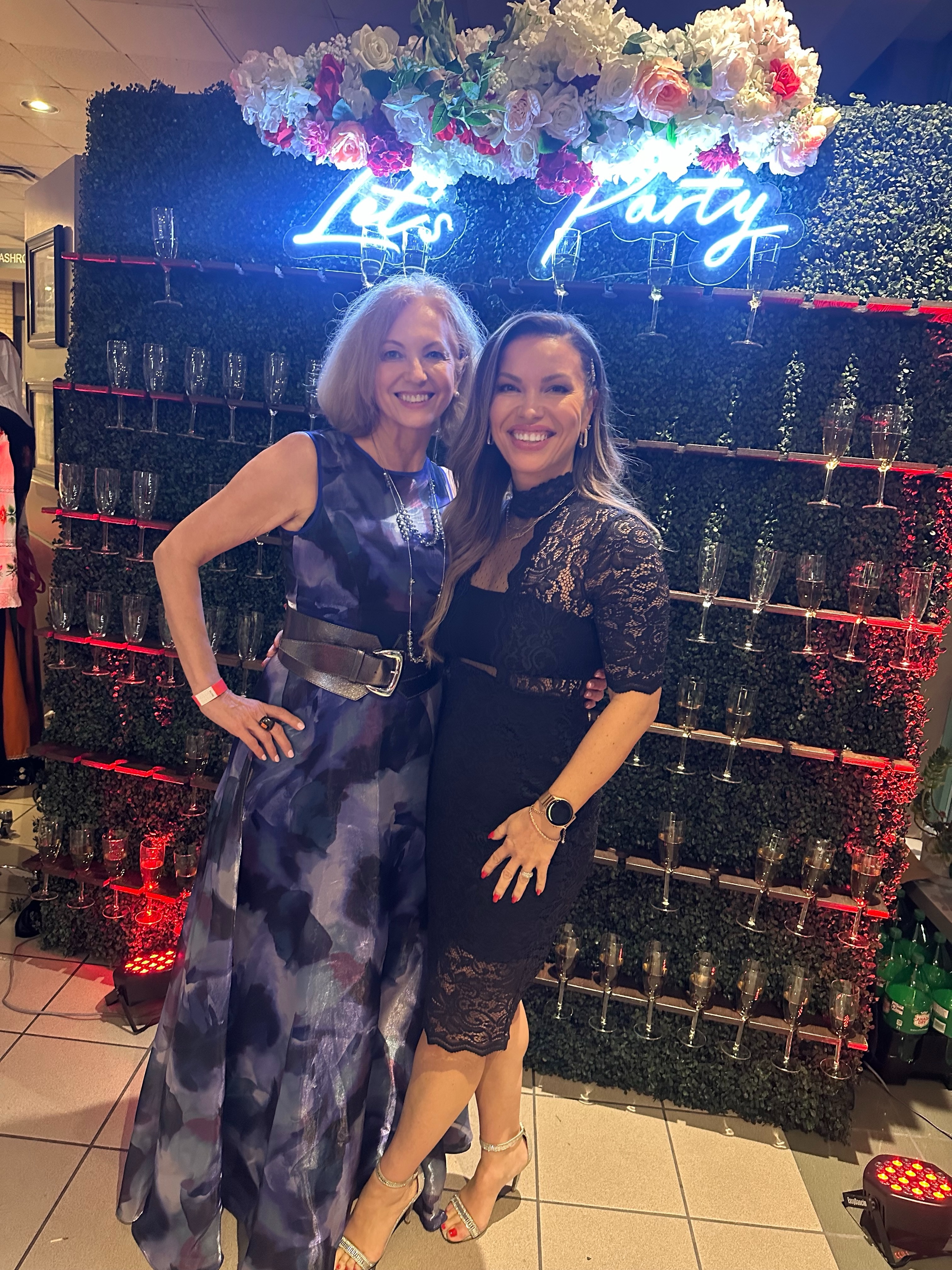 Honoured to attend the 60th Anniversary Celebration of Biały Orzeł Toronto last night celebrating a beautiful legacy of Polish culture, tradition, and dance. ❤️🇵🇱
So incredible to witness generations coming together and to see the younger generation continuing traditions that sadly no longer exist the way they once did in Niagara. The passion, pride, and community in the room was truly inspiring. Over 400 people gathered together celebrating culture, history, and connection.
Also honoured to represent @brilliantmindedwomen Foundation and recognized 3 incredible award honourees last night. Excited to celebrate their achievement at the Brilliant Minded Women Gala taking place November 7th, 2026
A beautiful evening celebrating legacy, leadership, culture, and community.