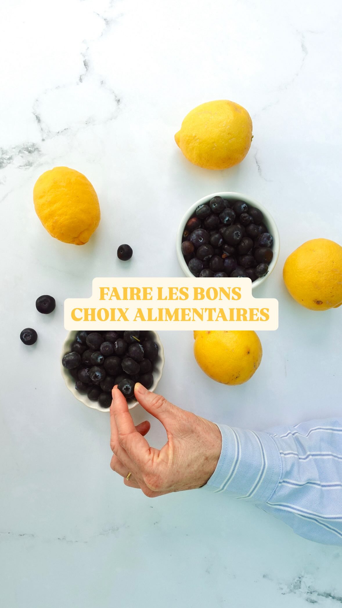 Faire les bons choix au supermarché peut transformer votre alimentation sans forcément tout révolutionner. 🛒✨
Entre une huile d’olive extra vierge pressée mécaniquement, des sardines à l’huile d’olive plutôt qu’à l’huile de tournesol, un yaourt de brebis ou de chèvre, ou encore une sauce tomate sans sucre ajouté… ce sont souvent les détails qui font la différence sur la qualité nutritionnelle.
🍅 Une sauce tomate ne devrait pas contenir de sucre ajouté
🐟 Les sardines à l’huile d’olive sont à privilégier
🥛 Les yaourts de brebis ou de chèvre sont souvent mieux tolérés
🥓 Certaines charcuteries existent sans nitrites ni dextrose
🫒 Une vraie huile d’olive extra vierge à pression mécanique fait toute la différence
🍯 Un miel non chauffé et non pasteurisé conserve davantage ses propriétés
Apprendre à lire les étiquettes alimentaires est l’une des habitudes les plus puissantes pour améliorer sa santé et réduire les aliments ultra-transformés. 🔎
Une alimentation saine ne commence pas par la restriction, mais par de meilleurs choix alimentaires au quotidien. 🤍
Nutrition • santé métabolique • alimentation anti-inflammatoire • lecture d’étiquettes • produits naturels • courses healthy • conseils nutrition • alimentation équilibrée • santé intestinale • alimentation peu transformée • bons gras • sucre caché • nutrition fonctionnelle.