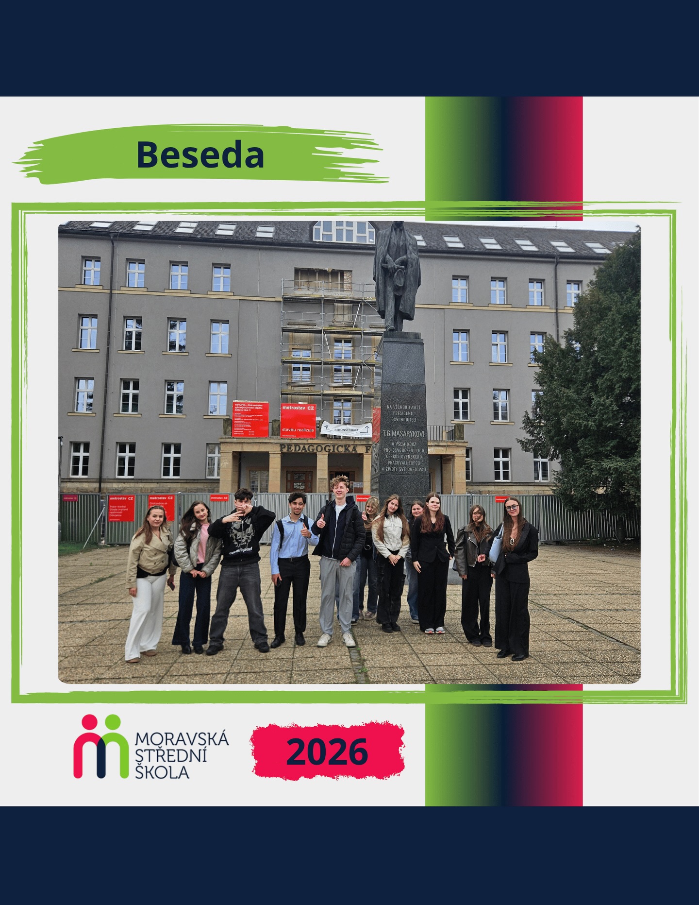 🎤 23. 4. jsme se třídou EM2 (Nová média) vyrazili na besedu s Václavem Moravcem na PdF v Olomouci.
Mluvilo se o budoucnosti veřejnoprávních médií i o zákulisí pořadu Otázky Václava Moravce 👀 Dozvěděli jsme se spoustu zajímavostí z natáčení a fungování televizní žurnalistiky.
Nejlepší část? Naši studenti měli možnost se ptát na vlastní otázky 💬