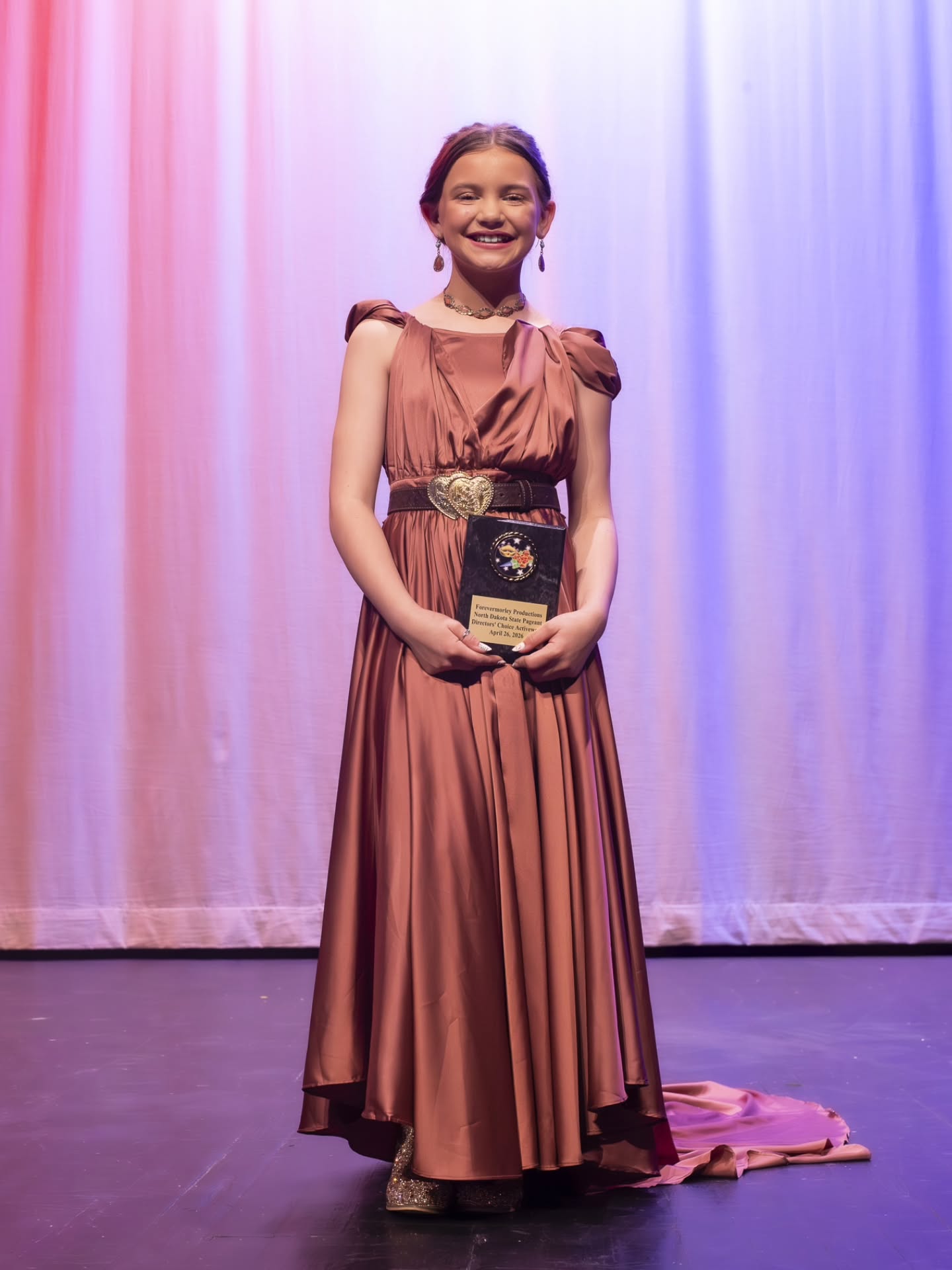 @aspenmarie_photography captured our award winners so beautifully!
Congratulations again to the Directors' Choice Activewear Winner π, Zoey Sveen!
We're so proud of you!
#activewear.#WeAreFamily
#Forevermorley
@zoey_sveen_nd