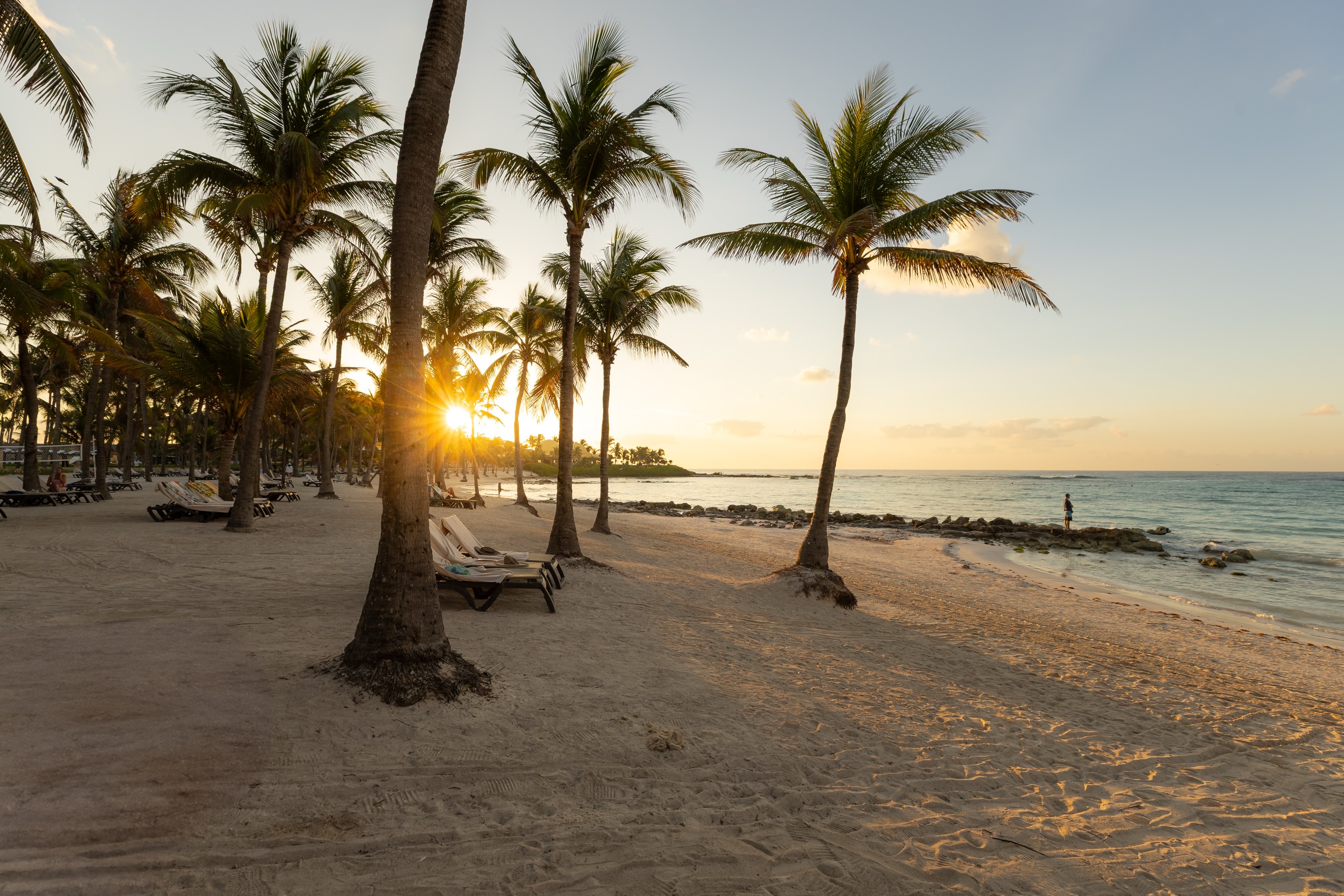 Catching light around the resort.
#barcellomaya #barcelĂłmayabeachresort
