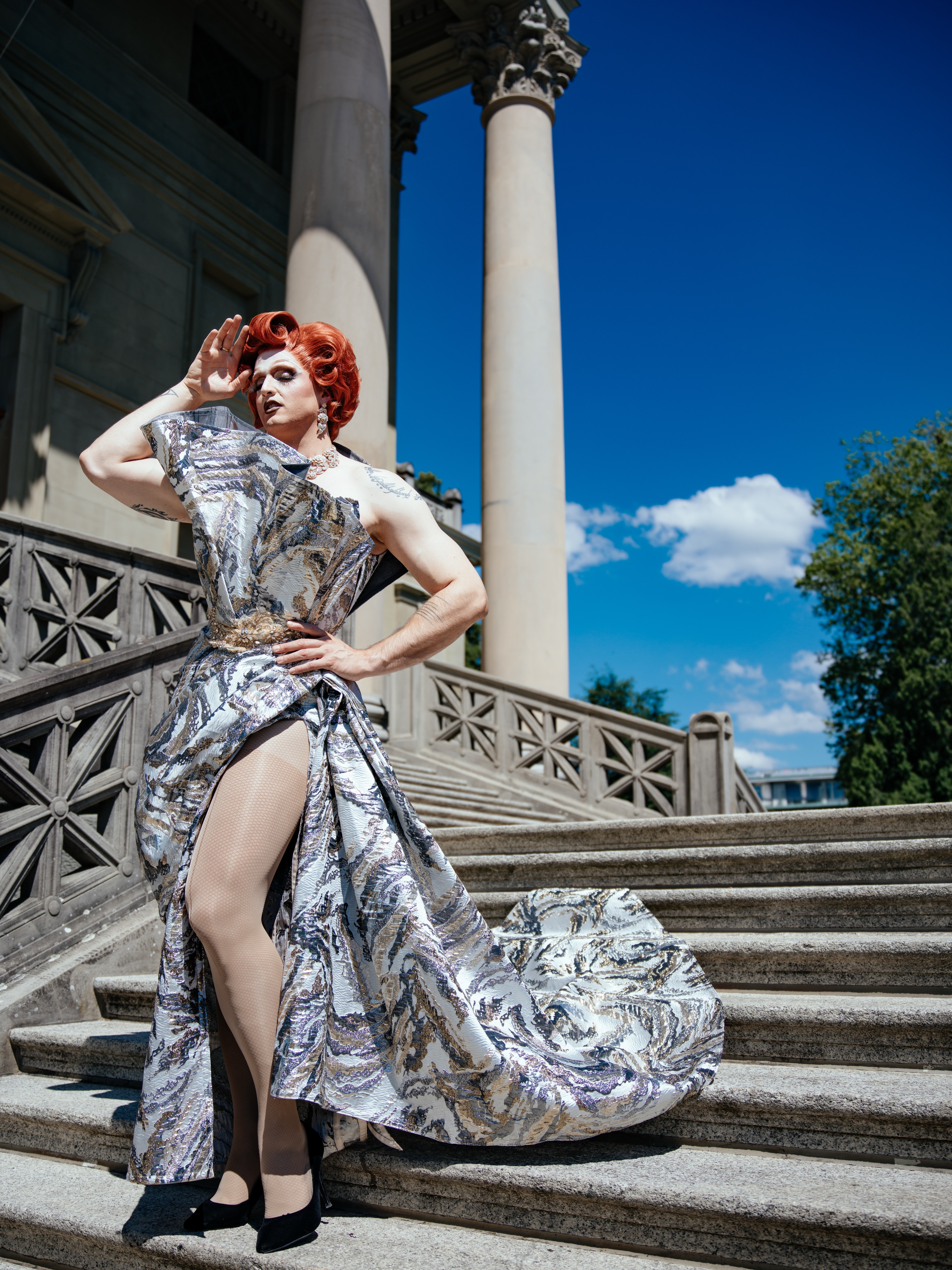 The statues remained silent. Wise choice.
There is something wonderfully excessive about wearing couture in broad daylight as if the entire city were merely the foyer before the main performance.
Dress by @maisonoran / @egeoran
Photography by @steve_w_grams
#AvantGardeFashion #DragArtist #EditorialDrag #LuxuryAesthetic #dragqueensofinstagram