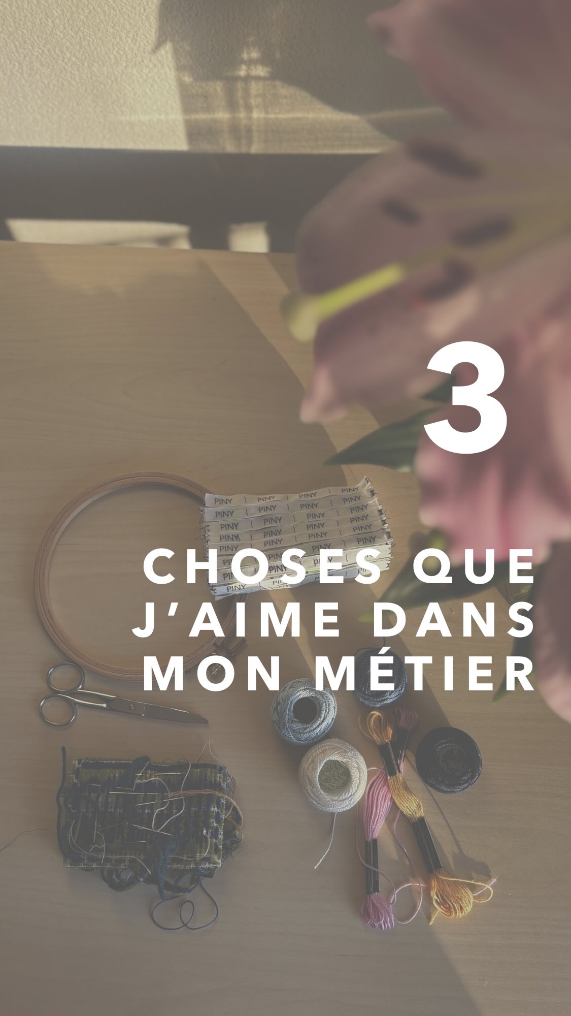 Je vous en dis un peu plus sur moi et sur mon métier.
J’aime beaucoup de choses dans ce que je fais, mais à choisir ce que je préfère, c’est vraiment toute la partie recherche de croquis, la conception technique et le choix des tissus et de la mercerie (mon talon d’Achille).
Si vous avez envie d’en savoir plus, n’hésitez pas à me poser des questions, j’y réponds avec plaisir en commentaire ou dans une prochaine vidéo 🫶🏻.
#atelierpiny #3chosesquejaime #madeingeneva #slowfashion #dimanchereflexion
