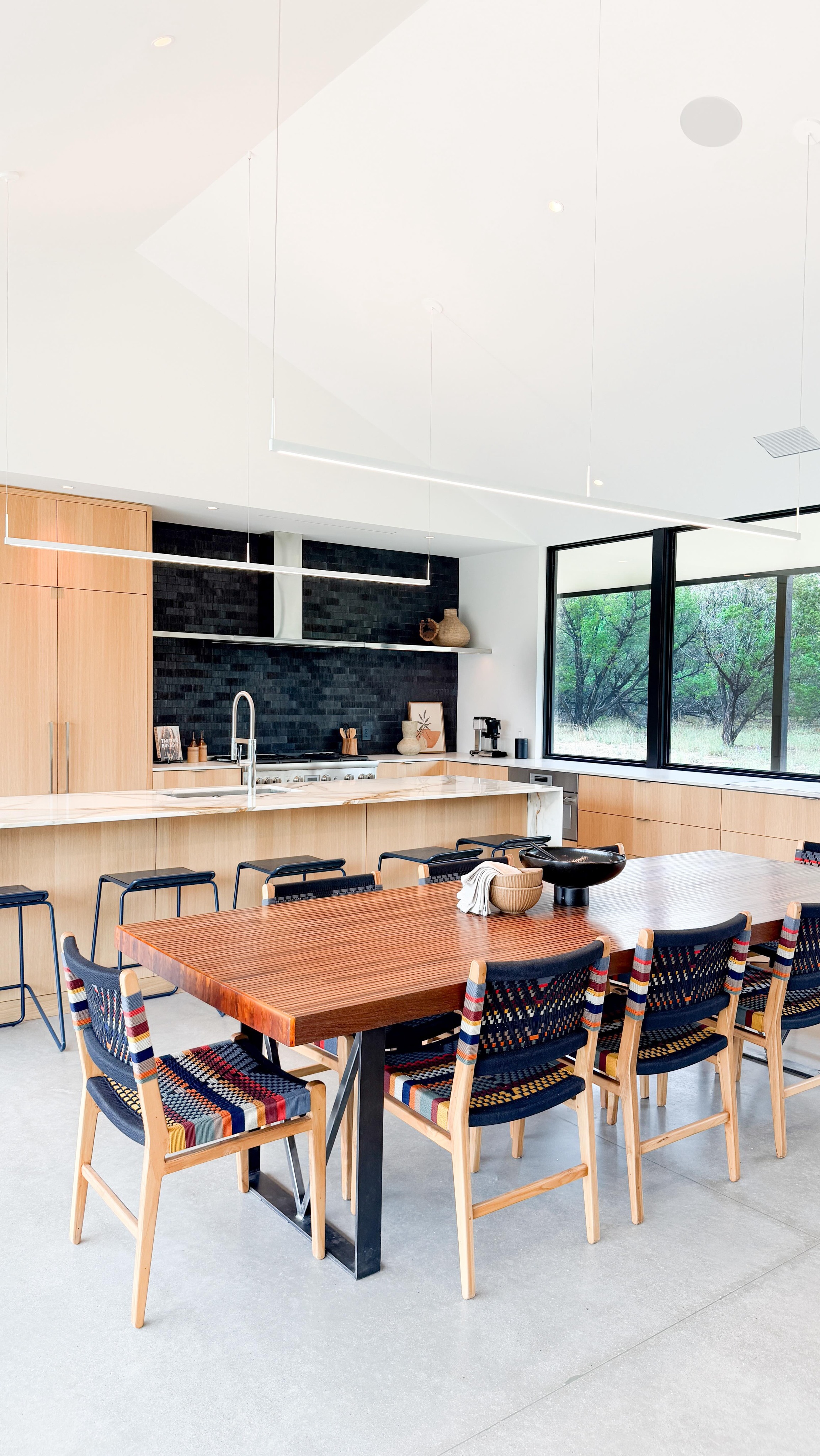 It’s Friday, and I’m in love with my Hill Country home of the week. And apparently so was everyone else. 🖤
I saw this one pre-market and called it immediately. Because when you know, you know.
An architect who designed their own dream home on 2.36 private acres in my favorite pocket between Austin, Dripping Springs, and Bee Cave.
Custom everything, floor to ceiling light, a separate studio structure, heated pool, and systems most custom homes never see. Eight days on market. Gone.
If you want to see deals like this before everyone else does, call/DM me. That is exactly what I am here for.
Jenn Salladay | Broker Associate
Christie’s International Real Estate Lone Star
512.818.6146
#hillcountryluxury #southwestaustinrealestate #fitzhugh #southaustinluxuryrealtor #jennsalladay
Listing by @trulykristenatx
Kristen Jacobs, Compass.