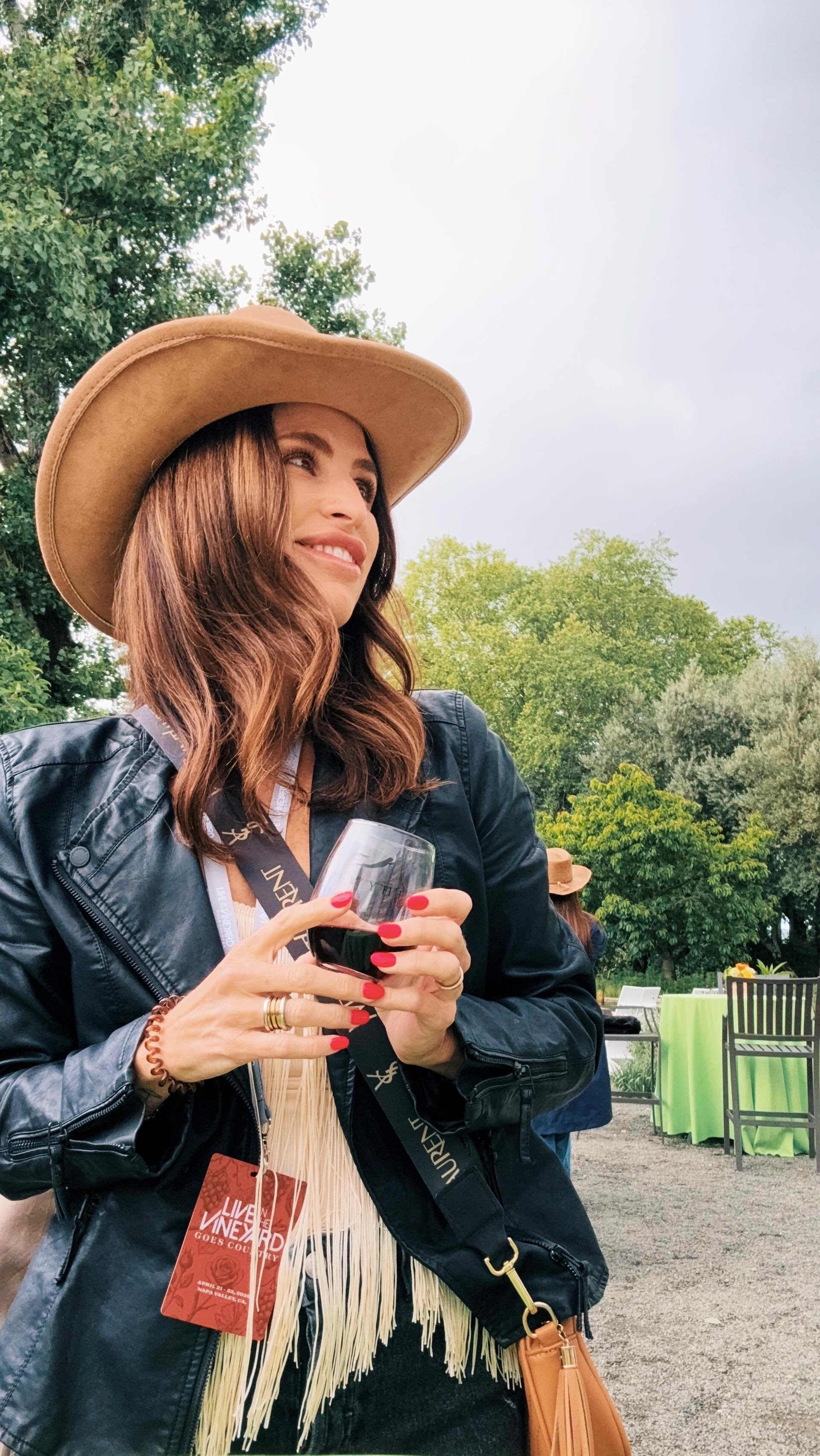 Sip, swirls, & sing-alongs…Live In The Vineyard recap!🎶
Just wrapped an unforgettable couple of days at Live in the Vineyard Goes Country, in Napa Valley, my first time attending and it exceeded all expectations. Country music + world-class wine, all set in some of the most iconic vineyards in Napa. The intimate settings (no overwhelming crowds) with just the right amount of chaos, in the best way.🥰
We kicked things off at Chandon with a welcome reception that set the tone… bubbles, bites, and live music that felt more like a private concert than an event. Dinner at Cakebread Cellars was next; incredible food, standout wines, and artists casually performing between the tables in the barrel room.🎵
Day two brought us to Frog’s Leap Winery for a “scenic tailgate” (yes, that’s a thing and I fully support it). Sunshine, singer-songwriters, and plenty of wine in hand. Then a quick glam reset before heading to the pre-Uptown reception and main stage performances at Uptown Theatre Napa, featuring Abbie Callahan, Alex Lambert, and The Marcus King Band.🎼
We wrapped it all up with a send-off brunch at Raymond Vineyards, one last round of wine + music before heading back to reality.🥂
And of course, always finding the vineyard dog because what pairs better with Napa Cab than a puppy cameo, named Agatha.🐾
What made this weekend so special (besides the obvious) was the intimacy. The chance to actually connect with the artists. The way every detail felt thoughtfully curated, from the vineyards to the chefs to the wines in the glass.🍷
A little country, a lot of wine, and a weekend that felt equal parts elevated and effortlessly fun. 10/10 would absolutely romanticize my life here again.🫶🏼
@liveinthevineyard
#liveinthevineyardgoescountry #wineandmusic #liveinthevineyard #napavalley #wineandtravel