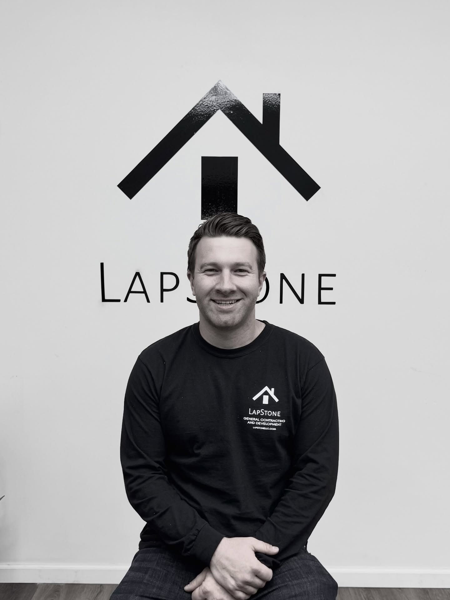 Lapstone is proud to introduce Lane Udis, our newest project manager. Many of you will see Lane around the city managing some of our larger projects.
Lane holds a master’s degree in real estate development from Georgetown University and has also managed over 50,000 square feet of commercial renovations. We are excited to see Lane’s success here across multiple divisions at Lapstone. 🚧🚜