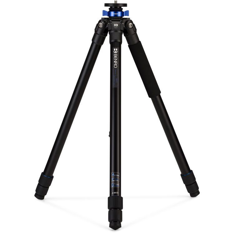 Benro TMA37AL Mach3 Aluminum Tripod, güçlü ekipmanlarla çalışan fotoğrafçılar ve video üreticileri için sağlam, dengeli ve uzun ömürlü bir tripod çözümü sunar.
Alüminyum gövde yapısı, magnezyum döküm bileşenleri ve 16 kg taşıma kapasitesiyle ağır kamera gövdeleri, tele lensler, video ekipmanları ve profesyonel tripod kafalarıyla güvenli kullanım sağlar. 179 cm maksimum yüksekliği, stüdyo çekimlerinden dış mekan çalışmalarına kadar geniş bir kullanım alanı sunarken, 41 cm minimum yüksekliği daha alçak kadrajlar ve yaratıcı çekim açıları için esneklik kazandırır.
3 bölümlü bacak yapısı, twist lock kilit sistemi, değiştirilebilir lastik ve çivili ayak seçenekleriyle Benro TMA37AL; hem iç mekan hem de dış mekan çekimlerinde stabiliteye önem veren kullanıcılar için güçlü bir tercihtir. 3/8"-16 kafa bağlantısı sayesinde farklı profesyonel tripod kafalarıyla uyumlu çalışır.
Ürün detayları ve teknik bilgiler:
https://www.flasci.com/product-page/benro-tma37al-mach3-aluminum-tripod
#Elitflaş #Flaşçı #Benro #BenroTripod #Tripod #FotoğrafTripodu #VideoTripod #StüdyoEkipmanları #FotoğrafEkipmanı #ProfesyonelFotoğrafçılık #OutdoorFotoğrafçılık #ManzaraFotoğrafçılığı #ÜrünFotoğrafçılığı