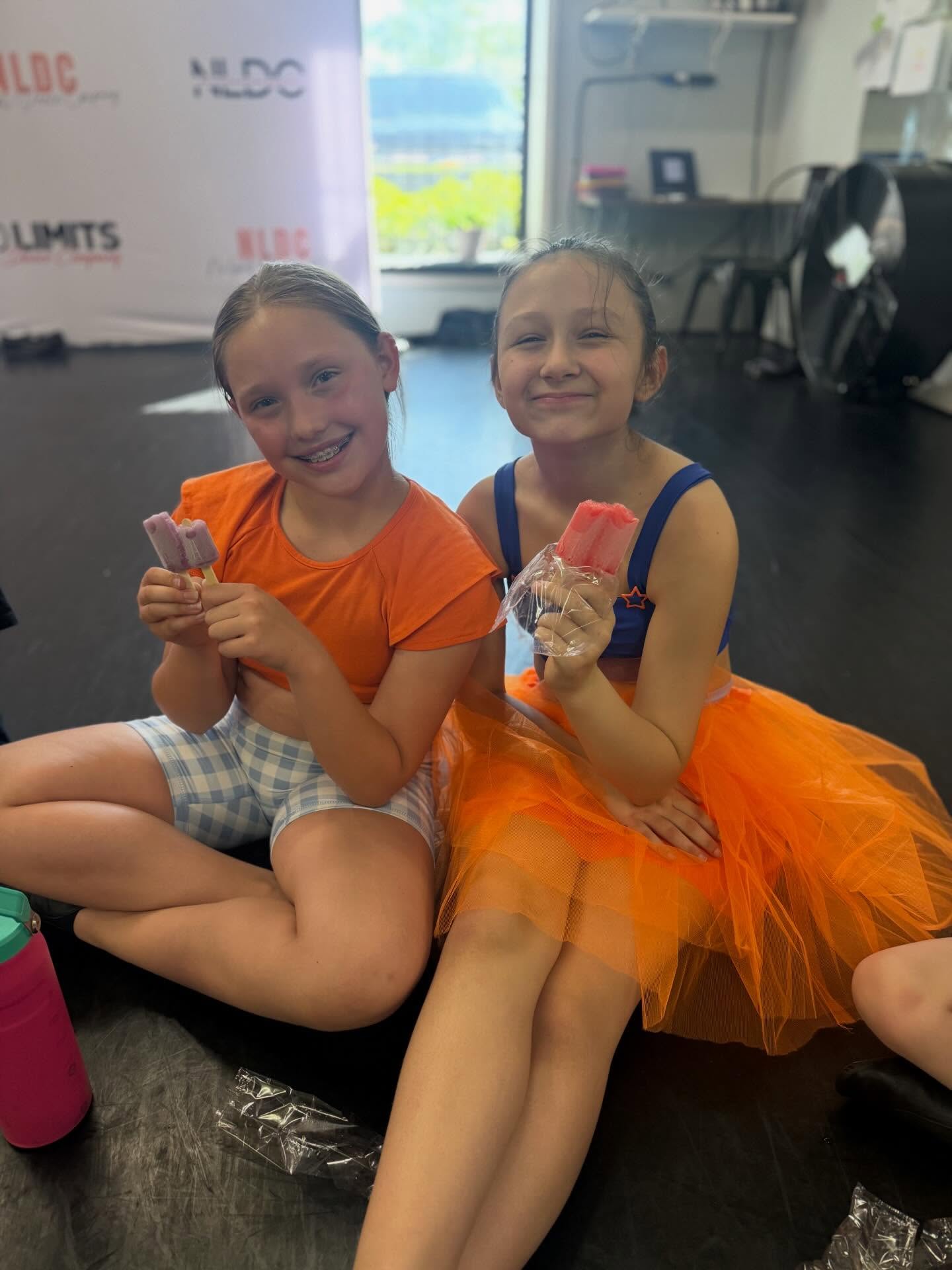 Prep for the last competition of the season calls for popsicles!
@adrenalinedanceinc 🩵🧡