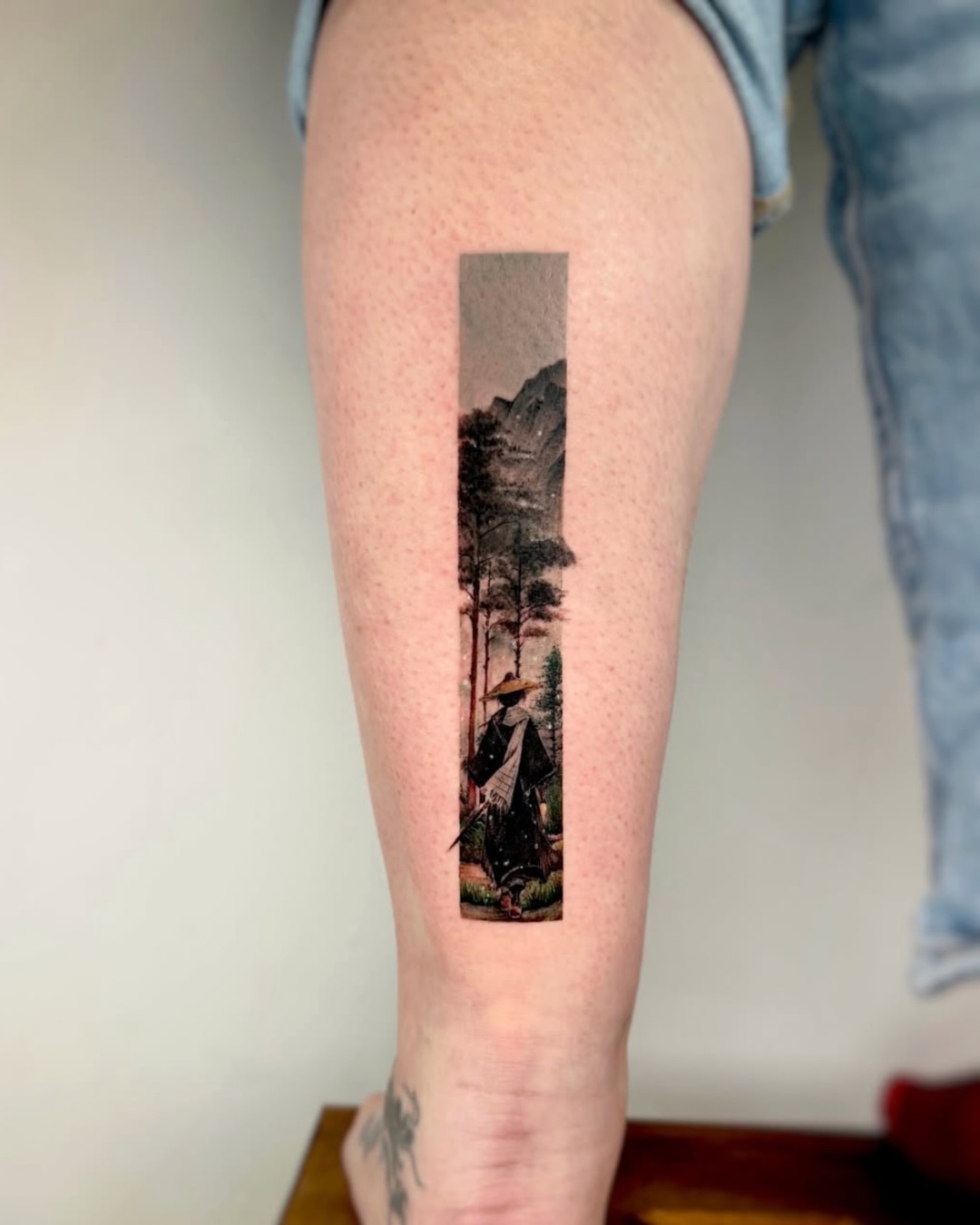 Oriental Painting Strip done by @boratattoo
Booking via:
www.crybabyffm.com/contact