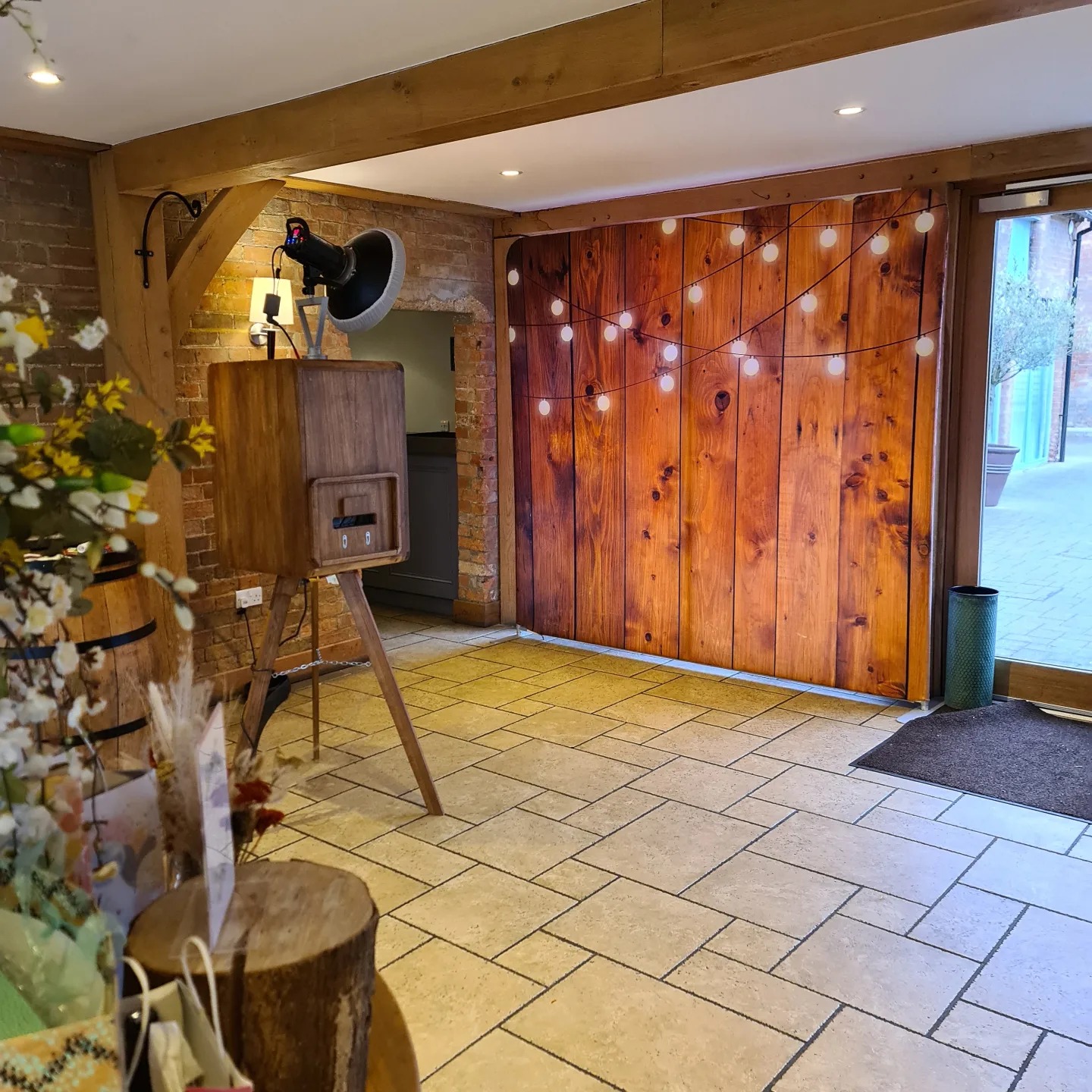 From our van to your venue — here’s how we make it effortless. We arrive on time, unload our kit, and set up in a tidy corner that needs just a 2x2m footprint and one standard plug. Our team checks lighting and Wi‑Fi, runs a quick test, and leaves the room ready for guests with minimal disruption. You’ll get professional, discreet service and the perk that really matters: every guest can download their photos for free as part of the premium experience. Planning a wedding, prom or party in the West Midlands, Worcestershire, Warwickshire, Staffordshire or Shropshire? Tell us your venue and questions below — we’ll walk you through the rest. Link in bio 📸✨ #FellsFunBooth #MidlandsEvents #WeddingPlanner #PartyHire