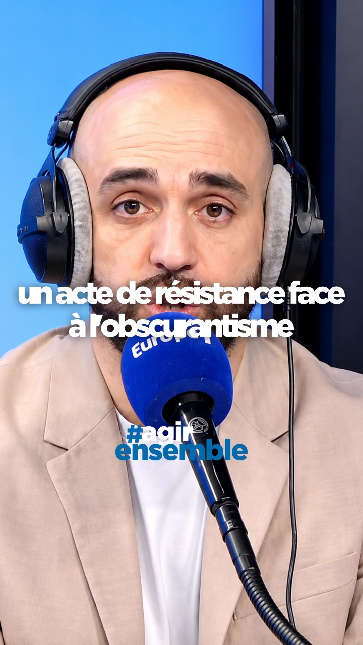 Plus qu’un film, c’est un acte de résistance face à l'obscurantisme et un hommage vibrant à la liberté d'expression.
Entre les mensonges, la solitude et le courage d'un enseignant, ce récit nous rappelle l'importance de protéger nos valeurs républicaines au sein de l'école.
📢 Parce qu'on n'oublie pas.
📢 Parce que la liberté d'enseigner ne doit jamais reculer.
Découvrez l’édito poignant de Laurent Tessier sur le film "L'Abandon", qui retrace les 11 derniers jours de Samuel Paty.
#samuelpaty