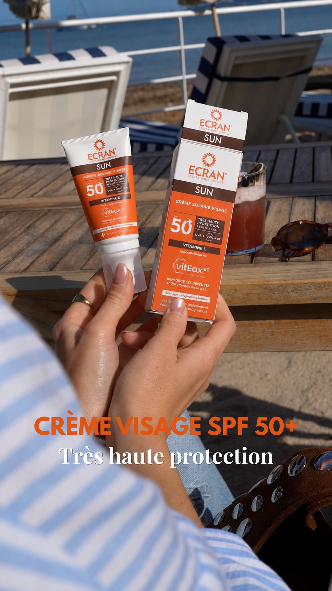 Et oui, la crème solaire ce n’est pas seulement à la plage ☀️
Même en terrasse, les rayons UV peuvent atteindre votre peau.
Alors rien de mieux que la crème solaire visage SPF 50+ d'ECRAN® pour aider à renforcer les défenses naturelles de la peau.
#cremesolaire #spf #cremeecran #protectionsolaire