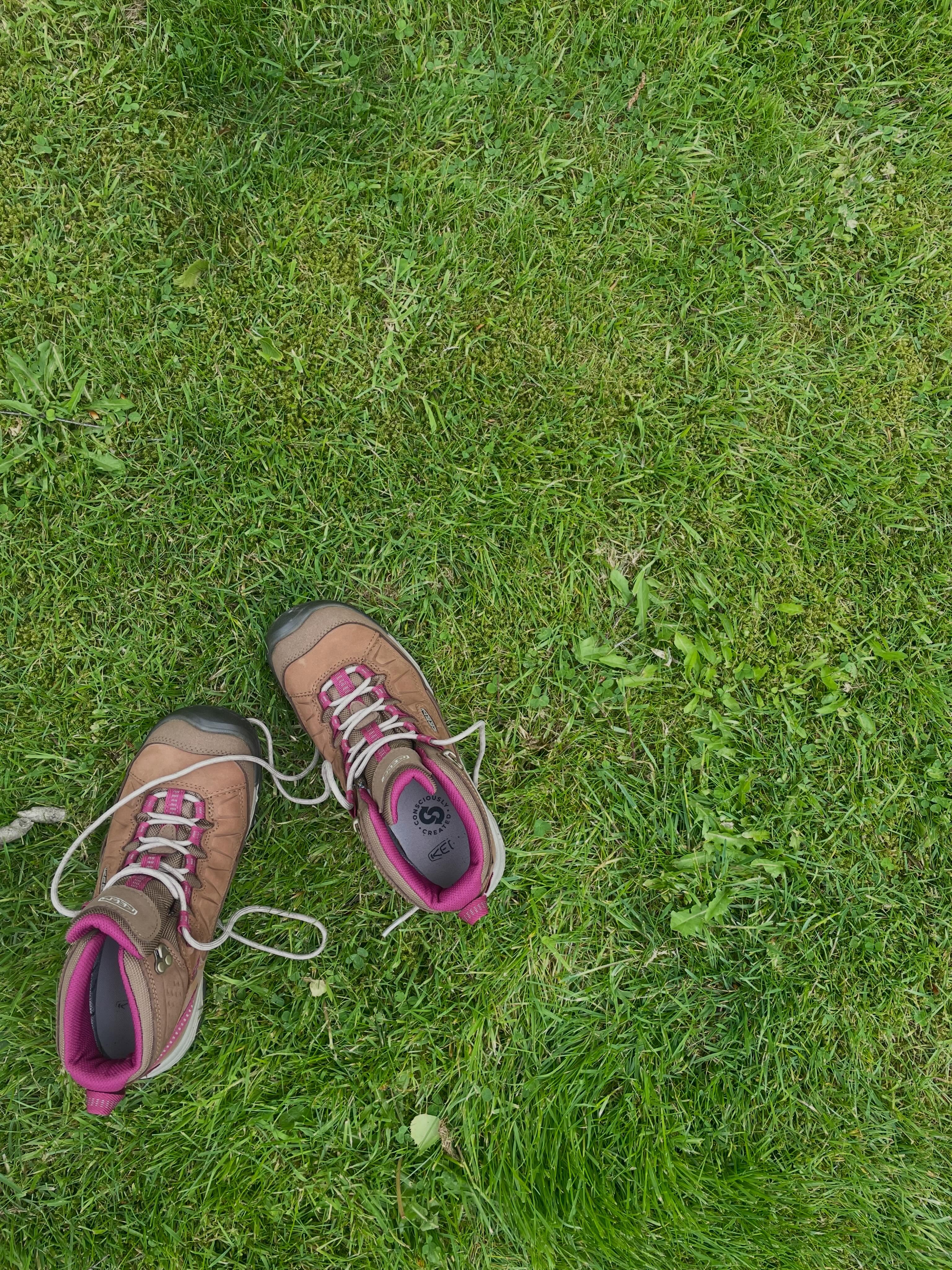 Who’s hiking with me this September? 😊
Three peaks. Three days. Women only. With @tripr_travel I am in , and I want you to come with me.
This is also an opportunity to really work on your nutrition and circadian alignment along the way- two things I love and will be helping you with throughout the build-up.
Early morning light. Cold air. Real terrain. Your body was designed for this environment, it just rarely gets it.
I’ll be sharing the journey as I go — honest, practical, and grounded in the science.
Live in Bristol- come and train with me❤️
For the booking code and registration DM me and I’ll add to LinkTree.
You ready?