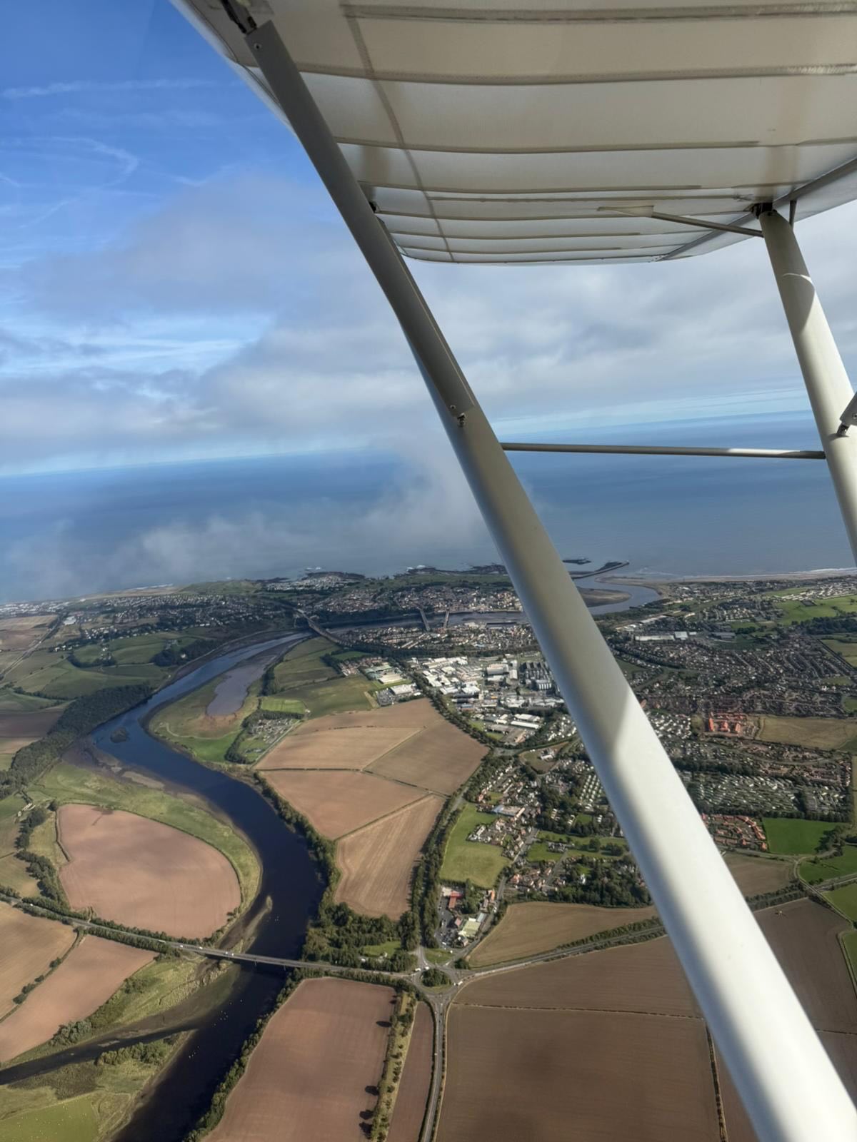 ✈️ ✨ The weather may be a little bumpy this week, but smoother skies are on the horizon! ✈️ ✨ 💛
Ready to take the controls? Join us in the skies at Athey’s Moor Flying School and experience the freedom of flight for yourself! @atheysmoor
Adventure starts on the runway ✈️ ✨💛
#FlyingSchool #LearnToFly #PilotLife #AviationAdventure #AtheysMoor FuturePilot FlyHigher NorthumberlandSkies