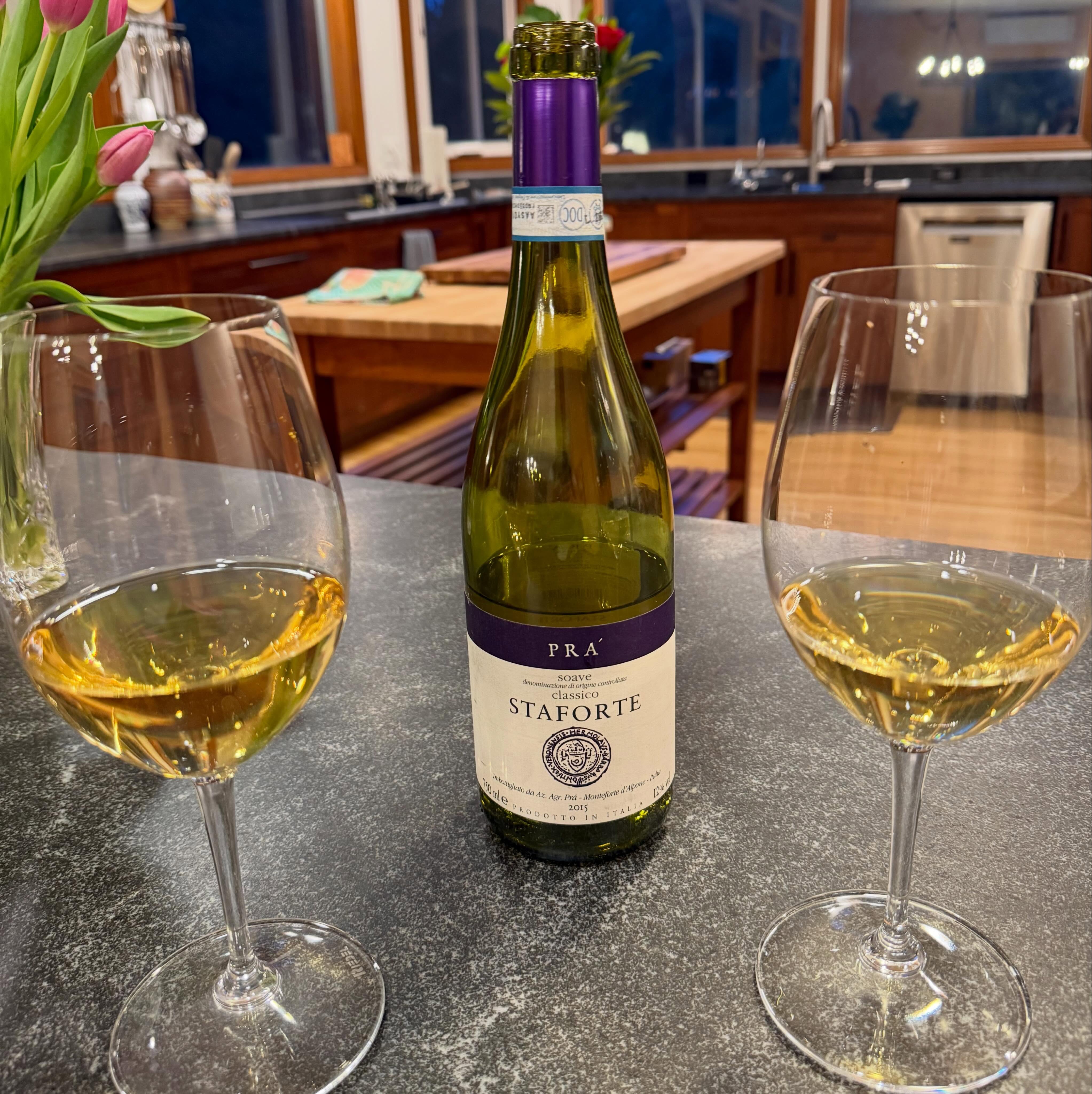 “Who would’ve thought an 11-year-old Suave could still taste so fresh, and delicious?!”
- Rob Crittenden, finding a 2015 Pra Staforte in the cellar.
@prawines
#whatweredrinking