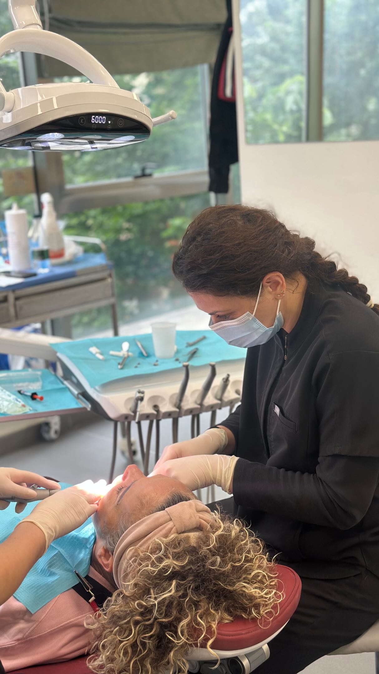 #elonix #elonixdentalclinic #elonixclinic #chiurgiamaxillofacciale #elonix #elonixdentalclinic #elonixclinic #chiurgiamaxillofacciale #clinica #elonix #estetica #salute #denti #dentista #impianti #turismodentale #turismodentalealbania #turismodentaletirana #turismodentaletiranaalbania #zircone #tirana #dentalsurgery #dentalveneers #dentalwork #laboratoriodentale #panoramica #scaner3d🦷 #dentifissi #sorriso #dentalsolutionsisrael #dentistica #sorridere