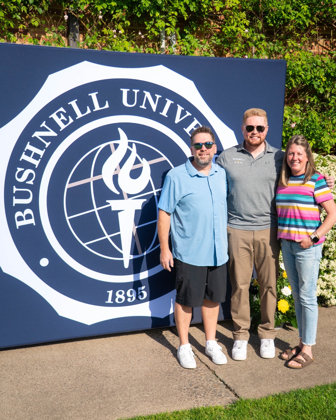 There’s something special about Baccalaureate bringing the journey full circle. 🌿
This evening we came together for a time of reflection, worship, and celebration with students and their families. The Cutting of the Ivy brings us back to Twining of the Ivy during Orientation weekend, where the journey at Bushnell began.
See you tomorrow morning, graduates!