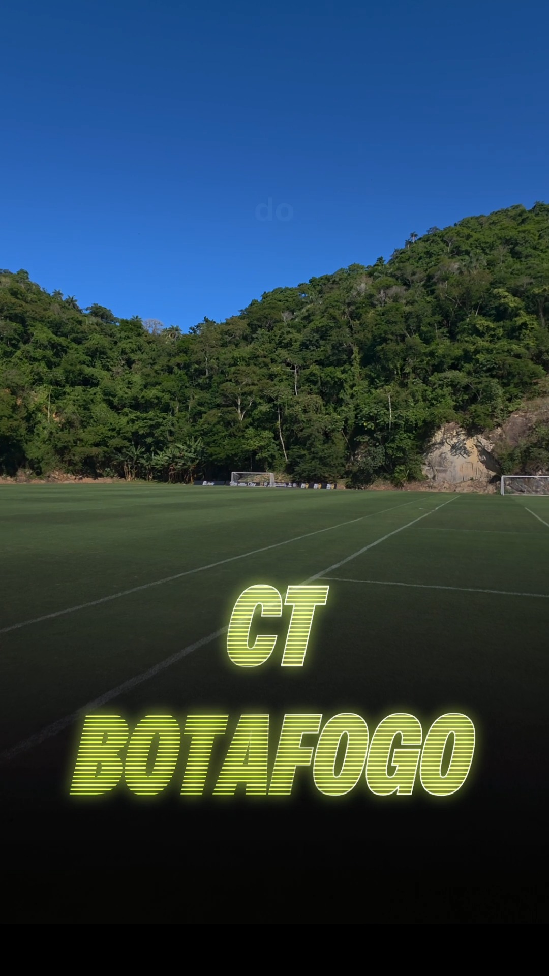 Hoje o Lucas te leva para dentro do Espaço Lonier, o centro de treinamento do Botafogo!
Um complexo privilegiado pela exuberante natureza ao redor e onde temos o prazer de gerir os três campos de grama natural do clube.
Confira um pouco dos bastidores desse espaço tão especial para o futebol brasileiro.