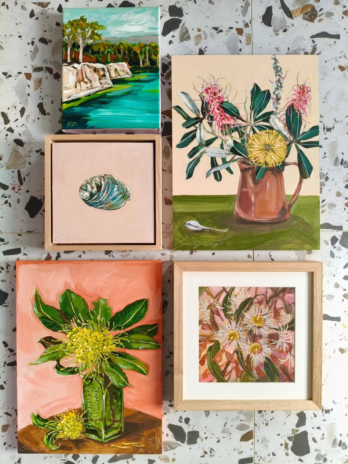 There's no Sunday Still Life release tonight as I haven't actually picked up a brush this week!
Post art fair packing & delivering, the usual never ending admin, a studio refresh and some rest/ family time has been the focus this week. It's always nice to have a little break, to keep the cycle of creativity in check.
I do have these little pieces on my website from previous Sunday still life releases or studio sales, ready to send from my studio.
Online under 'ORIGINAL ART' or 'STUDIO SALE'
🤎