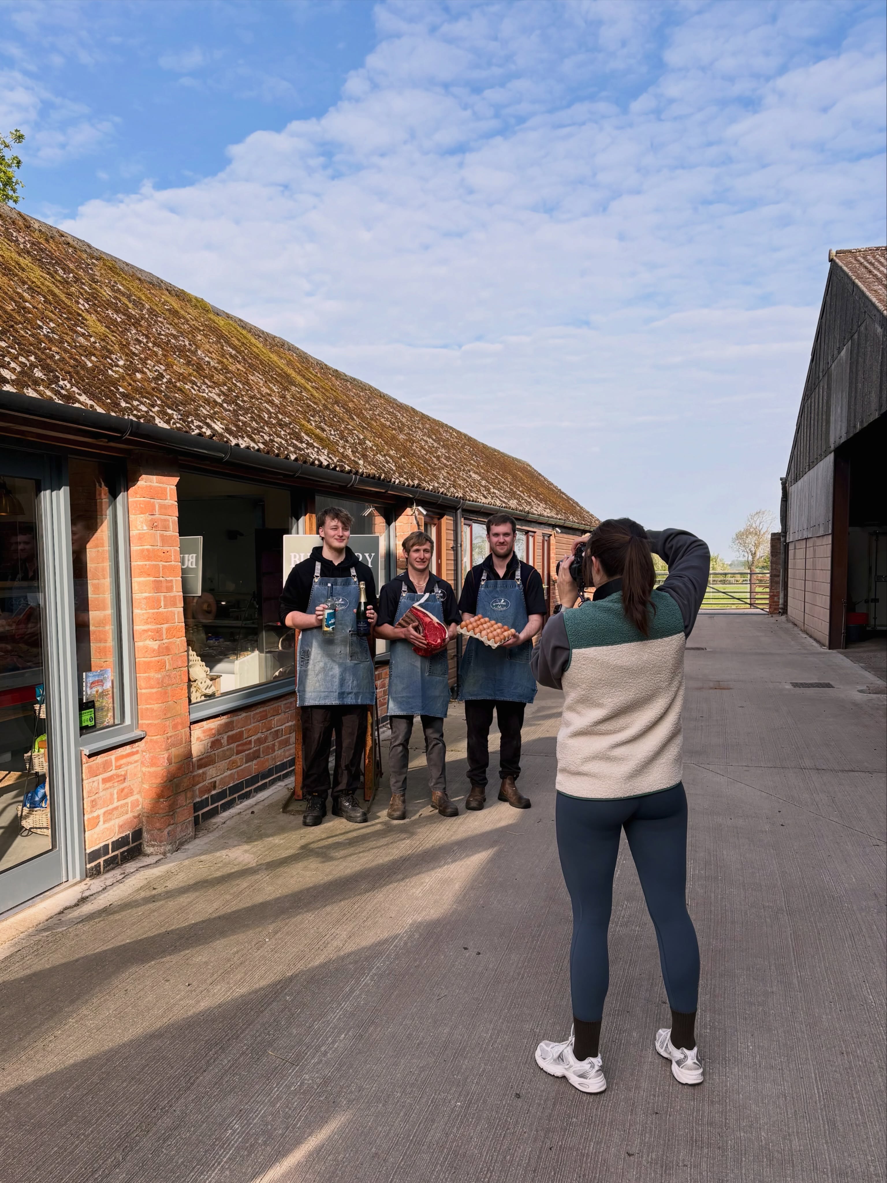 Early morning starts at @greenfields_farmshop 🎥🌿
The content shoot focused on creating more of the supermarket comparison-style videos that continue to perform really well across their socials 👀
People care more than ever about where their food comes from, the quality they’re getting, and the difference between supermarket convenience and locally sourced produce 🛒🥩
While some of the team filmed comparison content inside, others were out with Martin capturing drone shots of the farm, sheep, and countryside surrounding the farm shop & butchers 🚁🐑