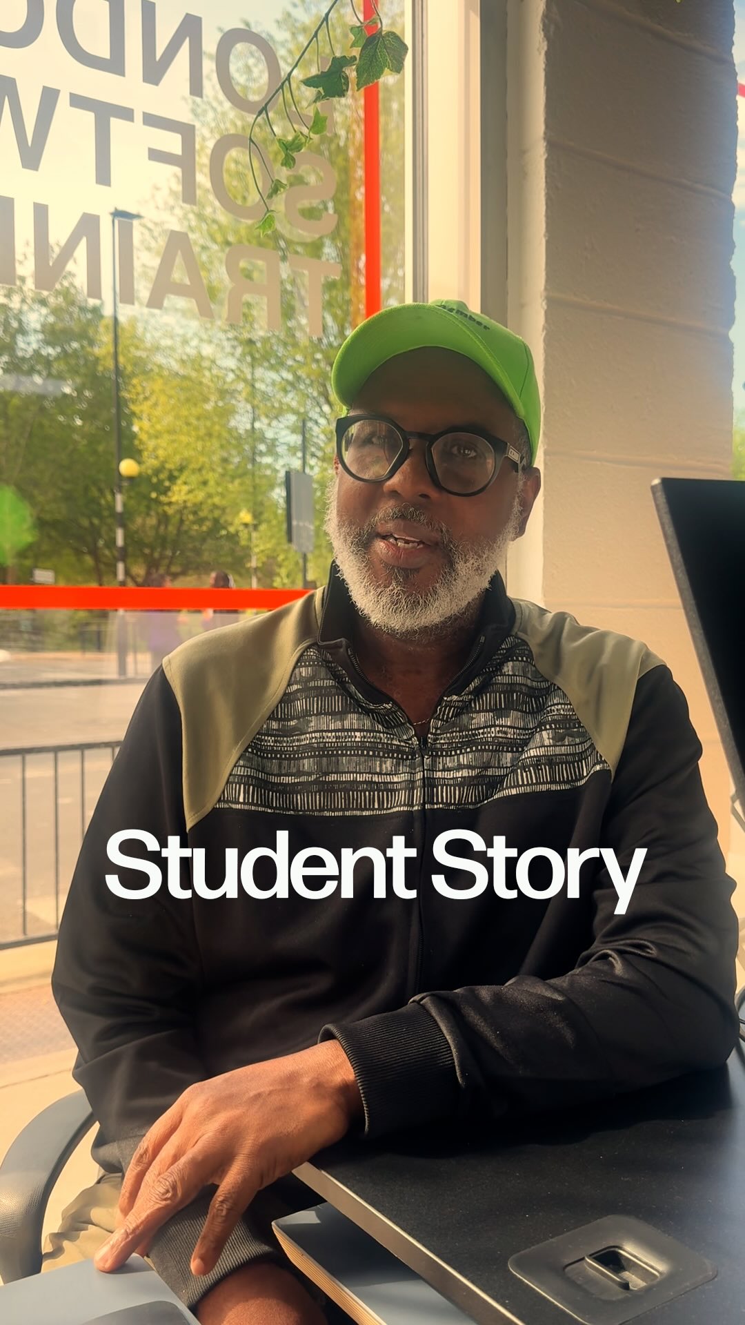 Studio Chats 💡
We caught up with Peter after class to hear how he found the day. Peter travelled all the way from Barbados to study with us at @londonsoftwaretraining. We were incredibly honoured to have him join us.
#StudioChats #LondonSoftwareTraining #Adobe #LondonFieldsDesignSchool #Illustrator