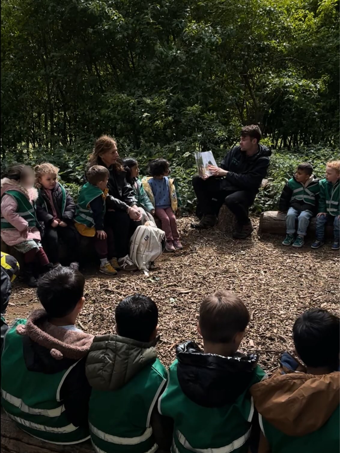 A mouse took a stroll through the deep dark wood...” 🐭
We had the best preschool trip to Ferry Meadows! From bug hunting to building Gruffalo homes and going on a legendary bear hunt, our little ones had the best time exploring the great outdoors. 🌳🐞
#preschool #ferrymeadows #peterborough #gruffalo #nature