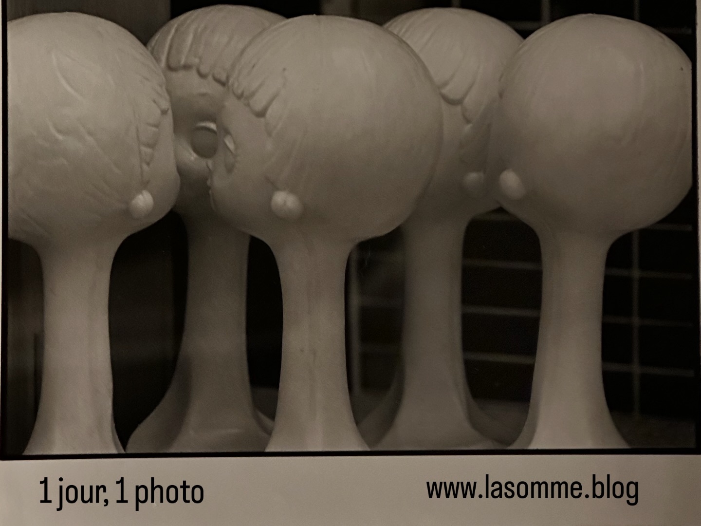 www.lasomme.blog Secrets - Geheimnisse - Paris, années 90