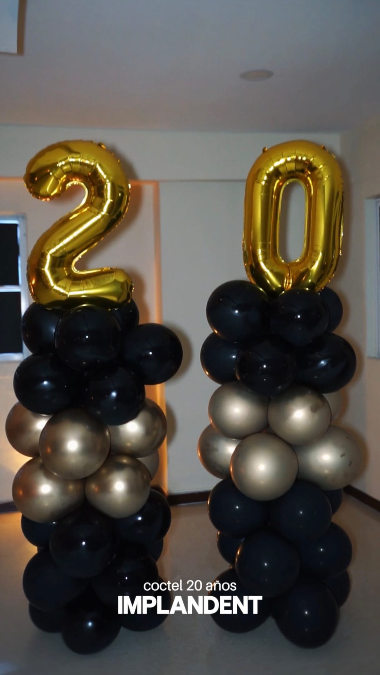 20 años no se celebran todos los días… y este cóctel fue el reflejo de todo lo que ha significado este camino. ✨
Una noche para brindar por las sonrisas transformadas, por la confianza de cada paciente y por cada historia que ha hecho parte de este gran recorrido.
Gracias a quienes han creído en nosotros durante estos años y han permitido que ImplanDent siga creciendo con el mismo compromiso, pasión y excelencia desde el primer día.
Por muchos años más creando sonrisas, experiencias y momentos que dejan huella. 🥂🦷
#ImplanDent #20Años #SonrisasQueTransforman #OdontologíaEstética #ImplantesDentales ArmeniaQuindío