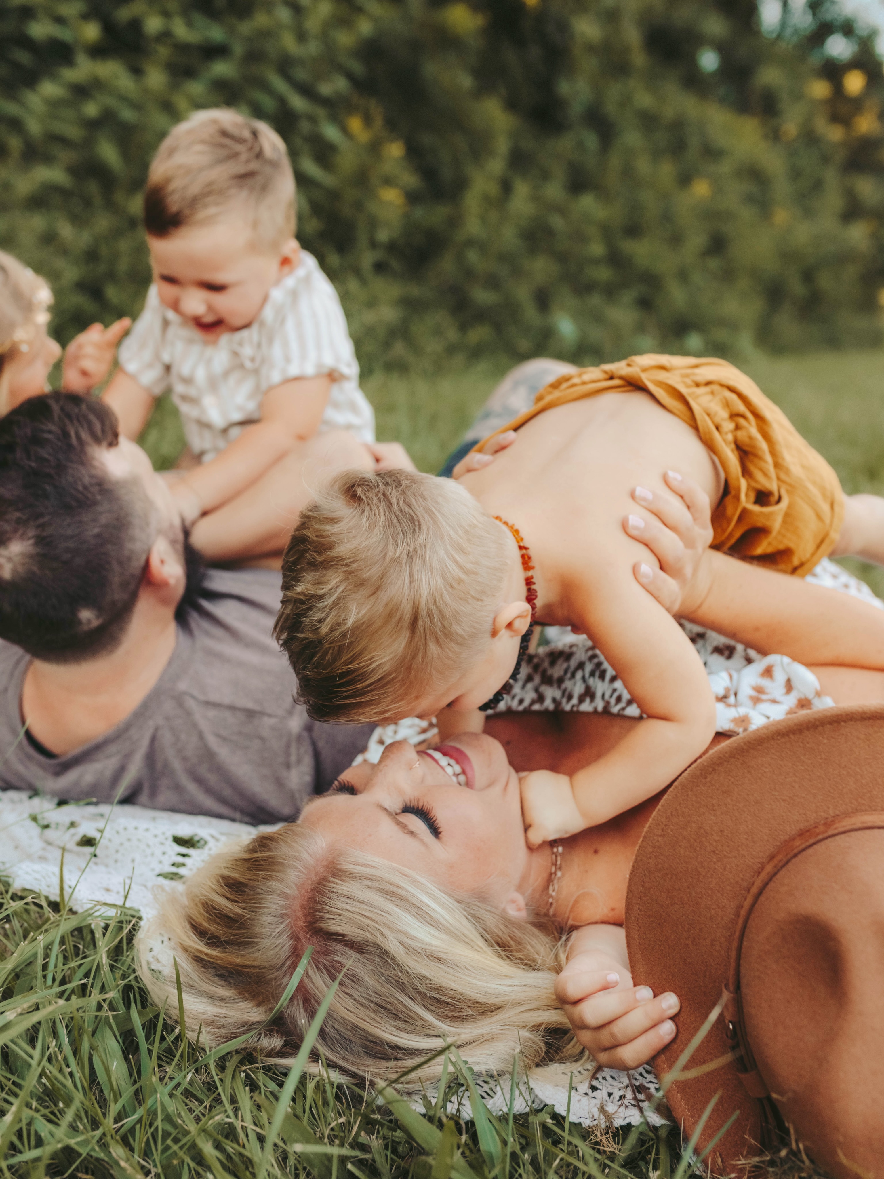 Mamas—you are irreplaceable. You are brave. You are sacrificial. You are beautiful. You are so loved & I truly believe being a mama is one of the absolute best and hardest things at the exact same time. It’s beautiful & it’s truly such an incredible gift— I love all these mamas and you all are so amazing! Happy Mother’s Day! 🫶🏼✨