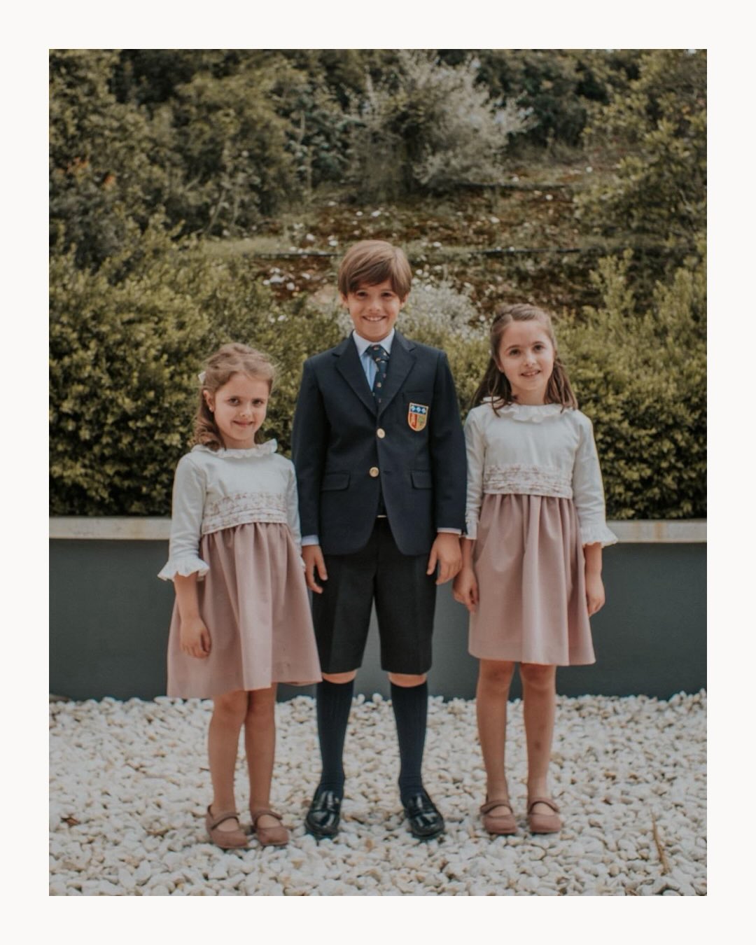 Otro fin de semana de Primeras Comuniones! En este caso el modelo de las niñas es el Palermo. ¡Muchas gracias por compartir las fotos con nosotras¡