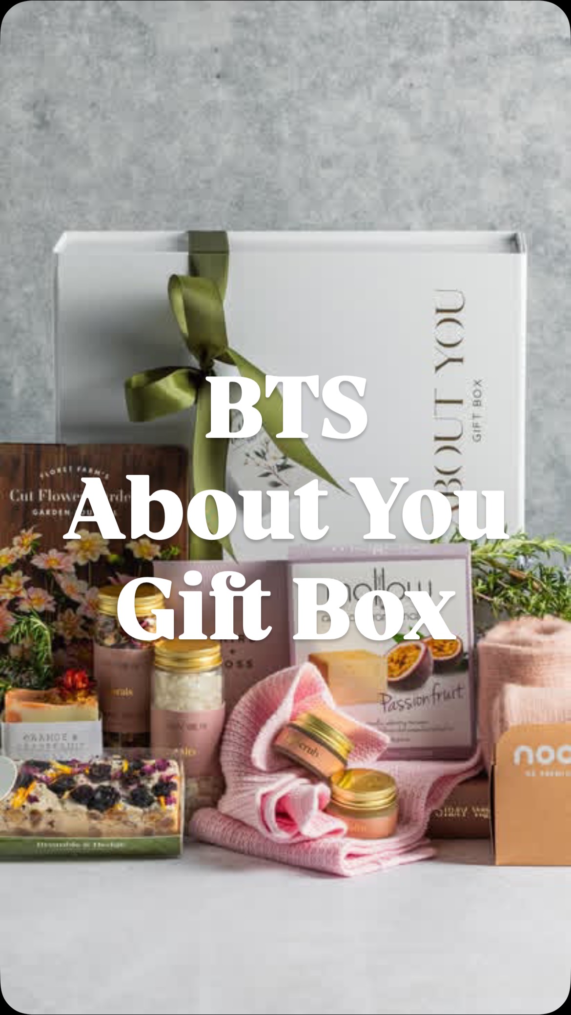 Ever wondered what goes into a gift box shoot? Take a sneak peek!
About You gift boxes feature premium products from around New Zealand and Australia that are almost too good to unwrap.
Shot in the mighty Waikato, New Zealand by yours truly 🤗
Photography/content: Lucie Smeriglio @picturedbylucie
Director: Lucie Pernicova @aboutyougiftbox
Styling: Dania Brodie @darnz44
#nzbrand #nzproducts #nzproductphotographer #waikatophotographer #waikatobusiness
