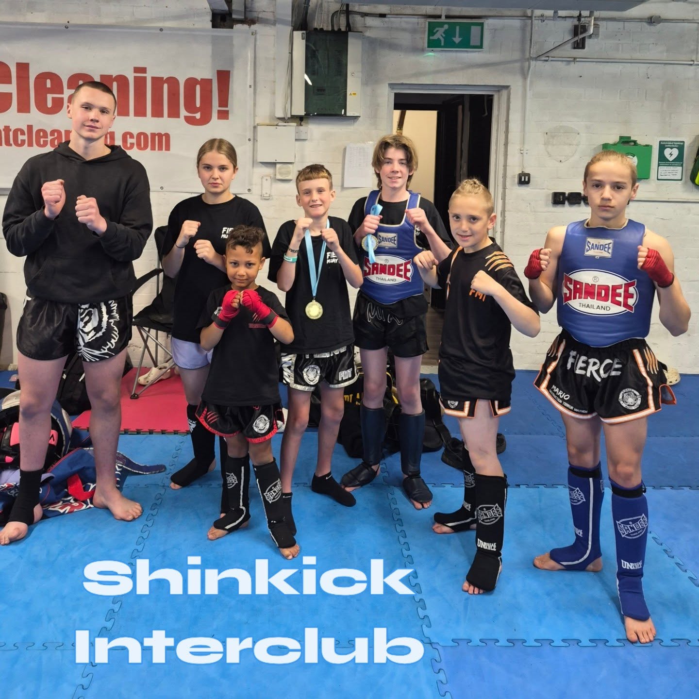 @shinkickmt interclub with some new and experienced, talented Junior's testing their skills today🙌🏼
Thanks to @jesse_mdk and team for hosting🙏🏻
#muaythai #muaythaikids #muaythaifighter #FierceFamily