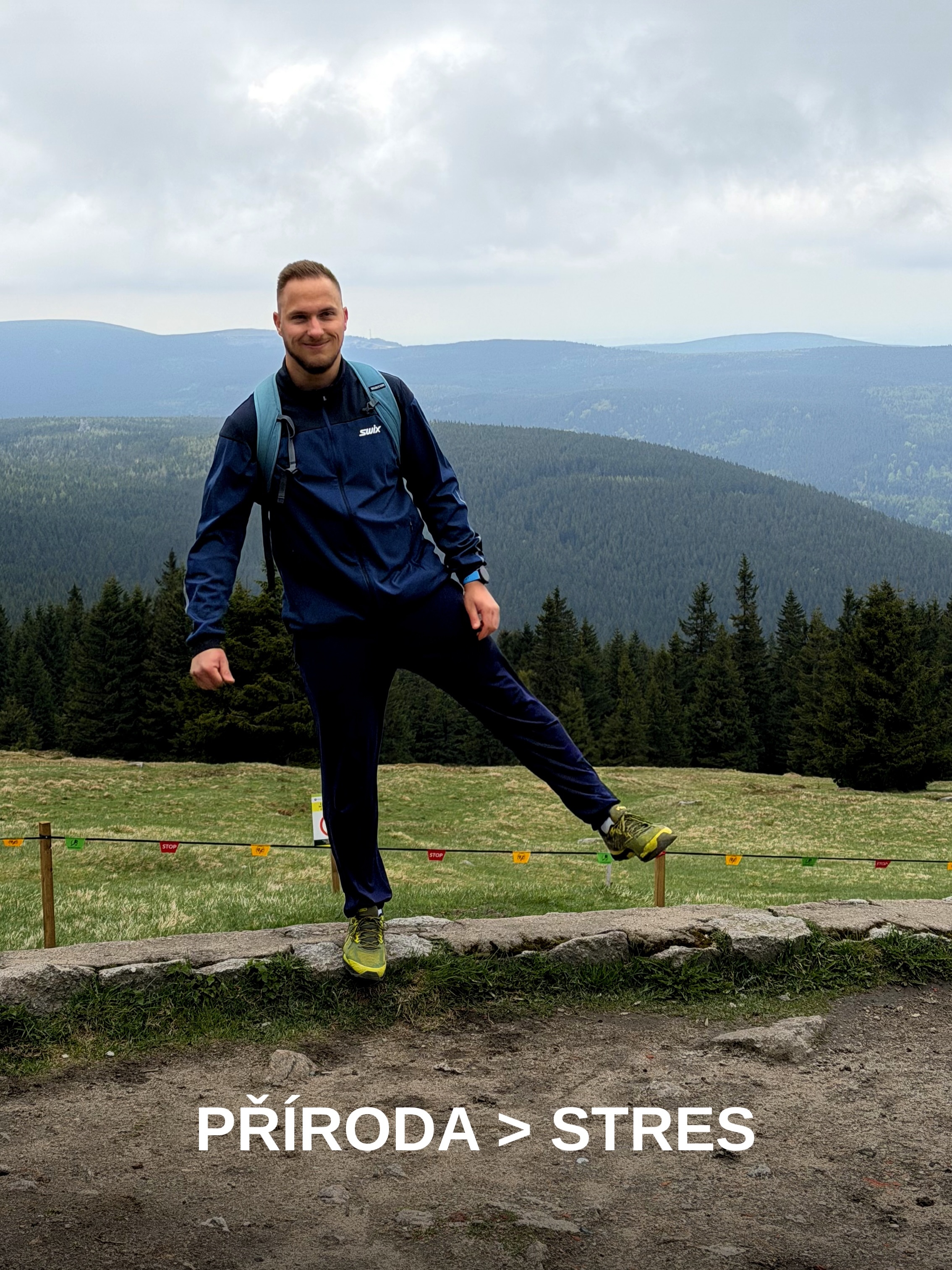 Příroda tě doslova resetuje 🌲🏔️🪫🔋
~
Pobyt v přírodě snižuje kortizol, zpomaluje srdeční frekvenci a zklidňuje aktivitu amygdaly, což je část mozku zodpovědná za stresovou reakci.
👉🏽 Japonská studie ukázala, že už 20 minut v přírodním prostředí stačí k měřitelnému poklesu kortizolu. Výzkumy z Univerzity v Michiganu zase potvrdily zlepšení kognitivních funkcí a pracovní paměti po pobytu v přírodě.
Nemusíš meditovat a nic řešit. Stačí jen jít ven.
Pravidlo 👉🏽 Příroda > stres
Honza
A jak na tebe působí příroda? Pojď to s námi rozebrat v komentářích. 💬
#brotasfitness #stres #oddych #priroda #krkonose