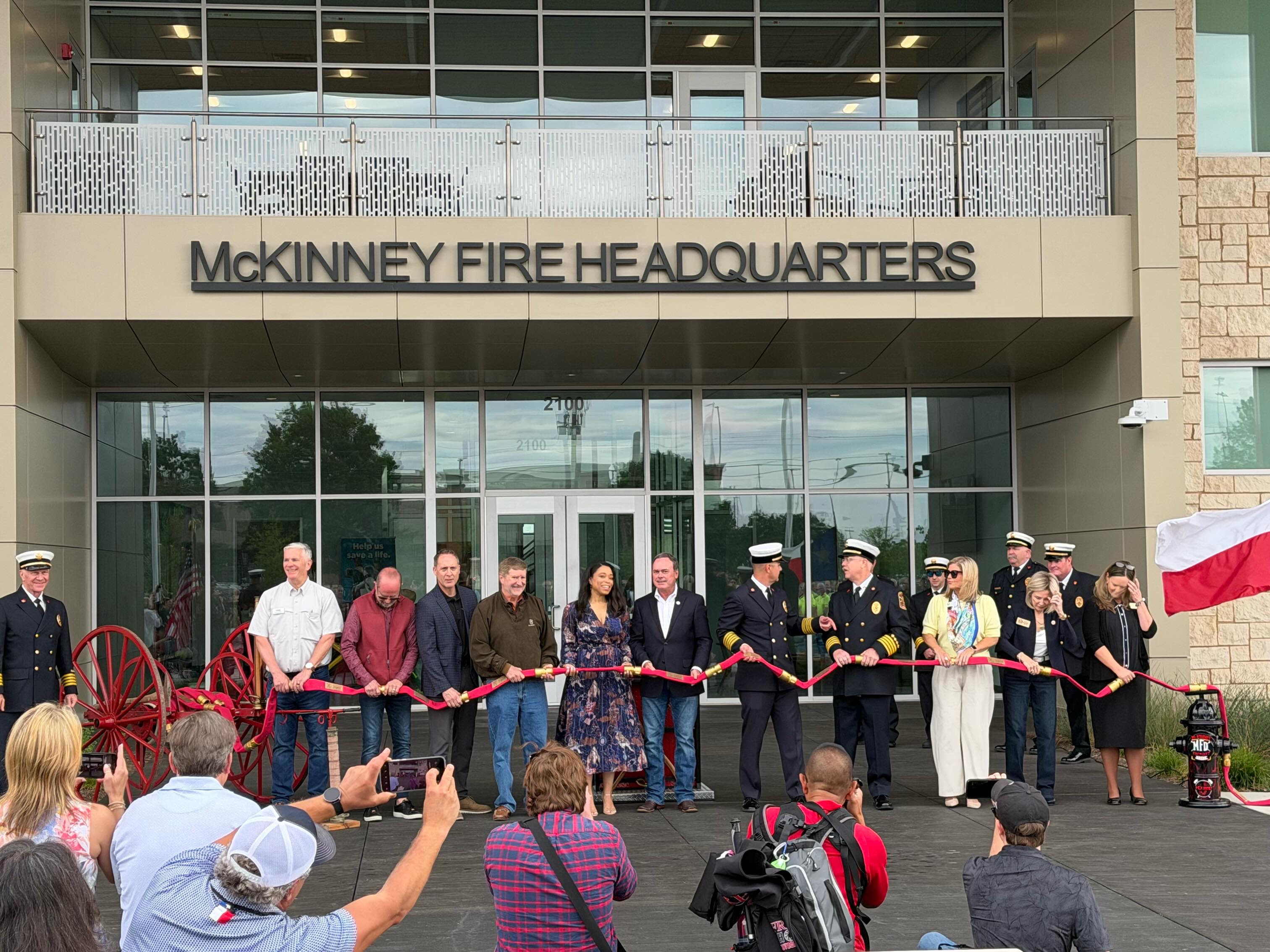 Friday May 8th was the grand opening ceremonies for the new City of McKinney, TX Fire Department complex. The project consists of the Fire Administration Headquarters (38,000 SF), Fire Station No. 02 (16,000 SF) and the Fire Department Logistics Center (19,000 SF).
The project team was comprised of Martinez Architects | Gensler and Pogue Construction, under the leadership and oversight of Patricia Jackson – McKinney Facilities Construction Manager. 720 design served as Owner’s Rep. Brenda Spinelli – Spinelli Construction Services – also assisted with the furniture package and project closeout efforts.
Special shoutouts to Fire Chief Paul Dow and Assistant Fire Chief James Floyd for their support, patience, collaboration, and leadership to get us to the finish line today.