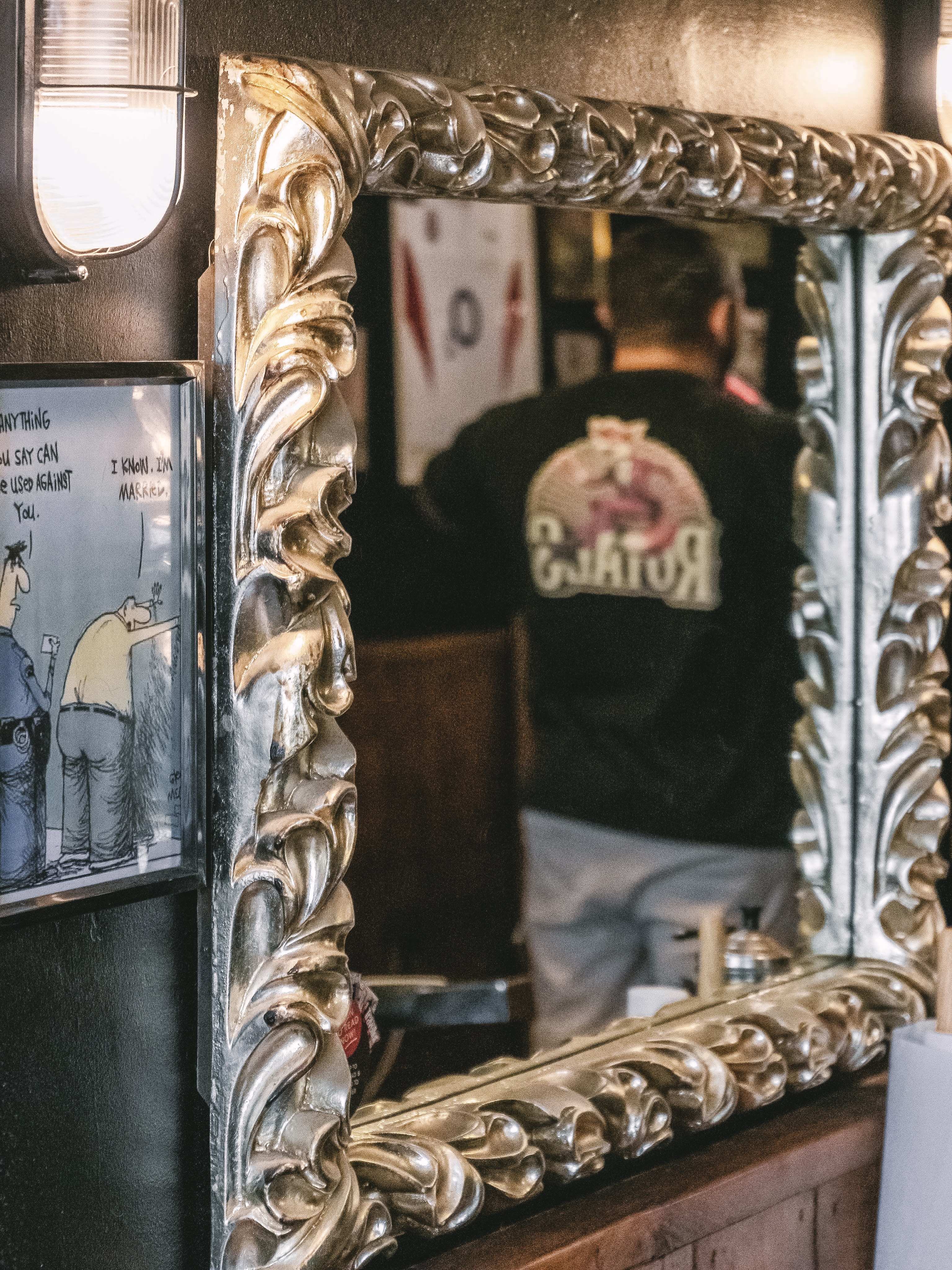 Fresh cuts all week, book your spot with the Royals team 👇🏼
Tuesday - Paul & Lucas
Wednesday - Lucas & Thiago
Thursday - Paul & Thiago
Friday - Thiago, Paul & Lucas
Saturday - Lucas & Paul
Walk-ins welcome, appointments recommended! See you soon.
#barbershoproyals #royalsbarbershop