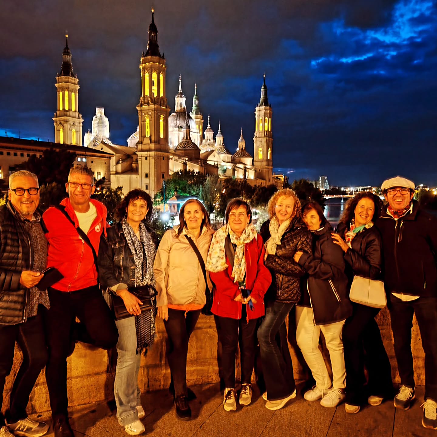 Cap de setmana de convivència a Saragossa - Pamplona -OliteVisites culturals, bon menjar i sobretot teràpia de riure."TOTS A UNA" ara i sempre!#tequatret4 #tequatre