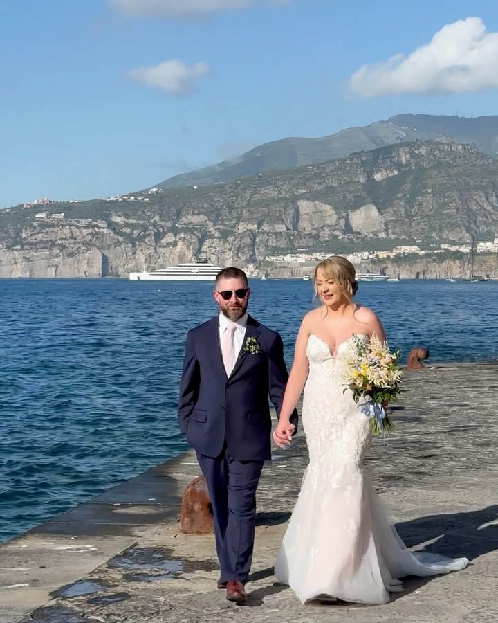 Erica & Brendon chose to celebrate their wedding in the most intimate and meaningful way, surrounded by the people closest to them, with the blue of the Sorrento coastline as the backdrop to their vows.
Their ceremony took place on the beautiful terrace of @hotelreginasorrento suspended above the sea and filled with the quiet atmosphere that makes Sorrento feel so timeless.
Afterward, we wandered through the streets of the old town and down to Marina Grande 🚣♂️a place the two of them instantly fell in love with for its authentic soul, colorful corners, and slow Mediterranean rhythm.
As the light softened, we returned to the hotel where the evening continued with family, laughter, and a sunset that felt almost unreal.
A special thank you to everyone who helped make this day so beautiful:
@hotelreginasorrento
@lavistasorrento
@superflorasorrento
@sorrentolivemusic
@bridalteam.hairmakeup
#SorrentoWeddingPhotographer #AmalfiCoastWedding #ItalyWeddingPhotographer #DestinationWeddingItaly #GettingMarriedInItaly SorrentoWedding IntimateWeddingItaly LuxuryDestinationWedding WeddingInSorrento AmalfiCoastWeddingPhotographer